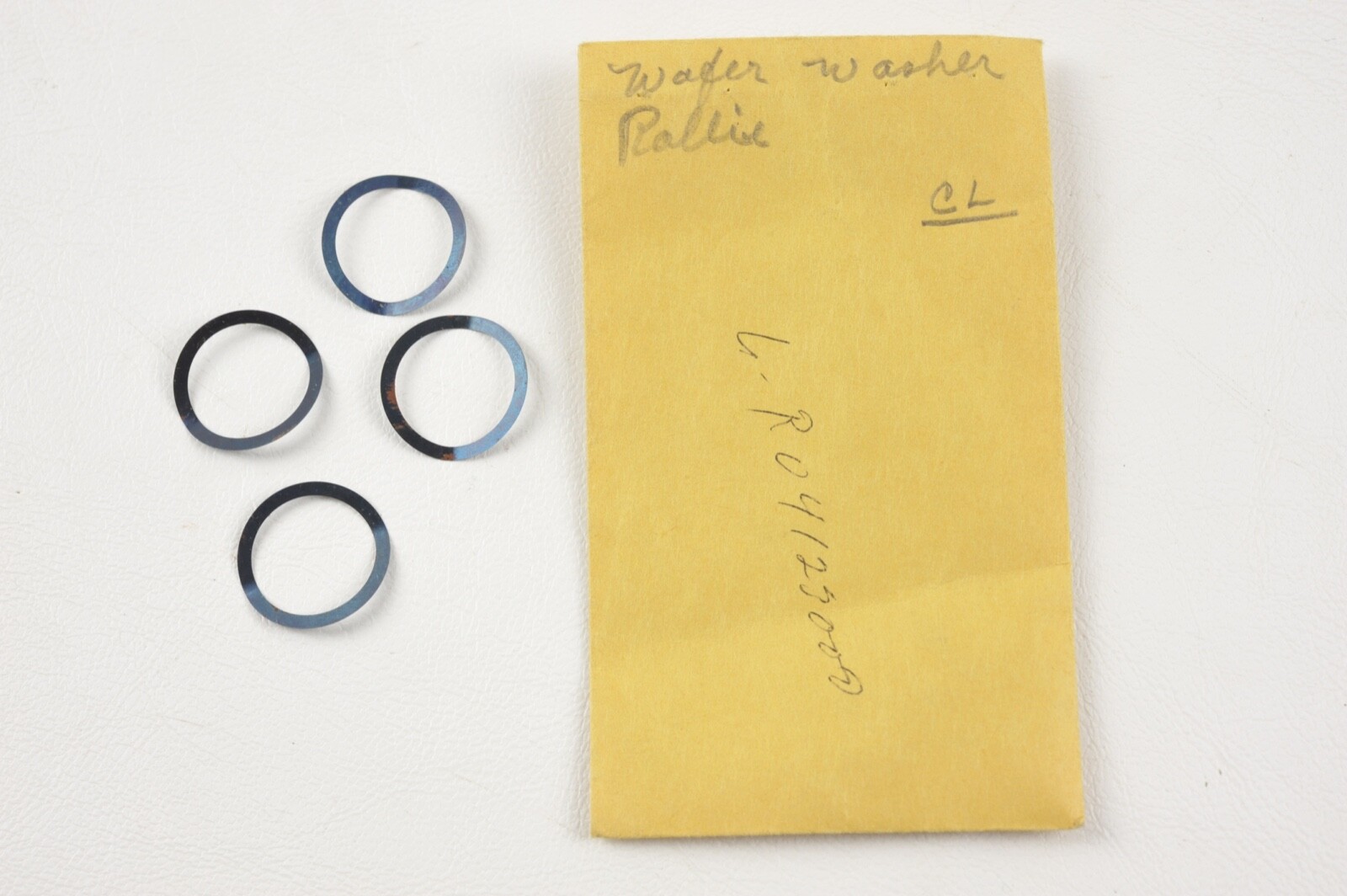 4) Original Rollei wafer washer part