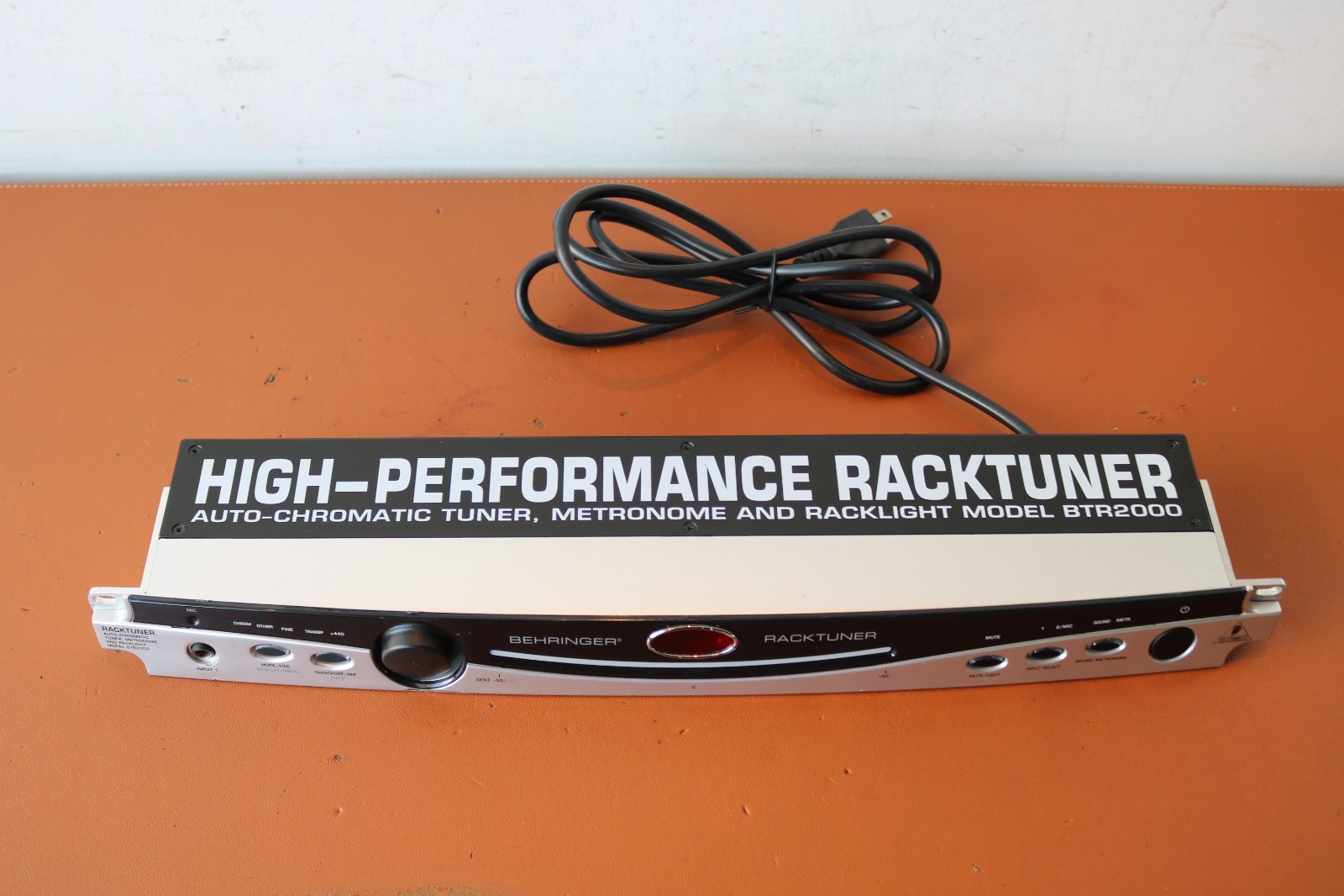 Behringer BTR2000 2-Channel High Performance Racktuner