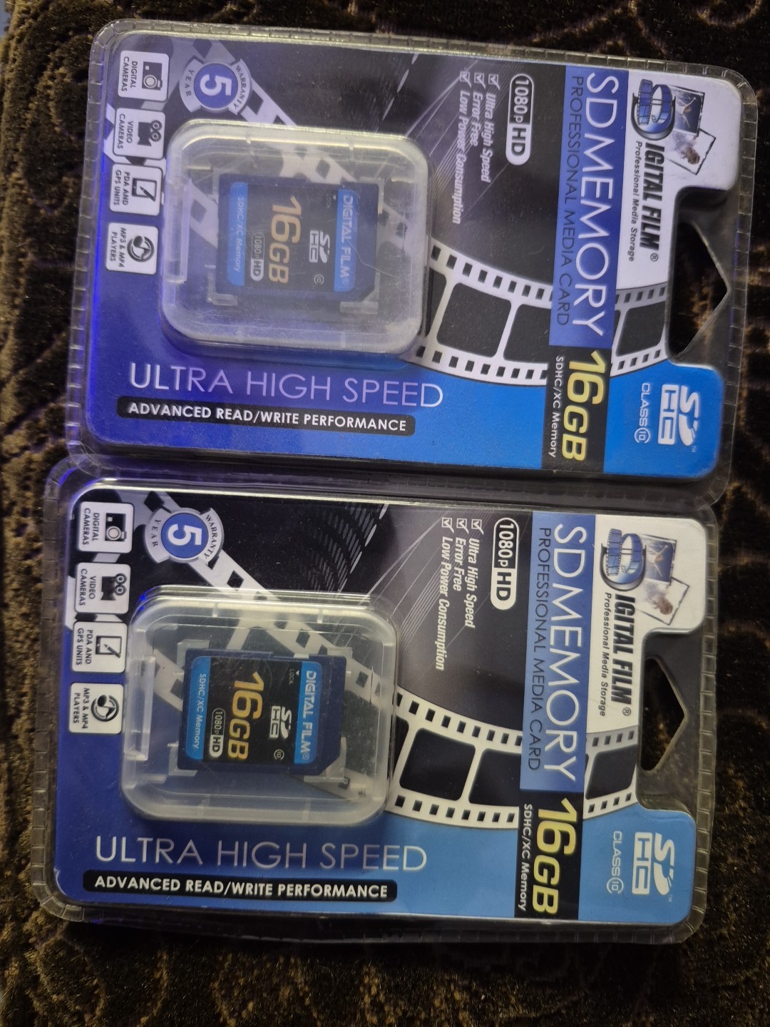 2x 16GB SD Card Lot 32506 16GB SD Class 10 Digital Film, NIB (W3400)