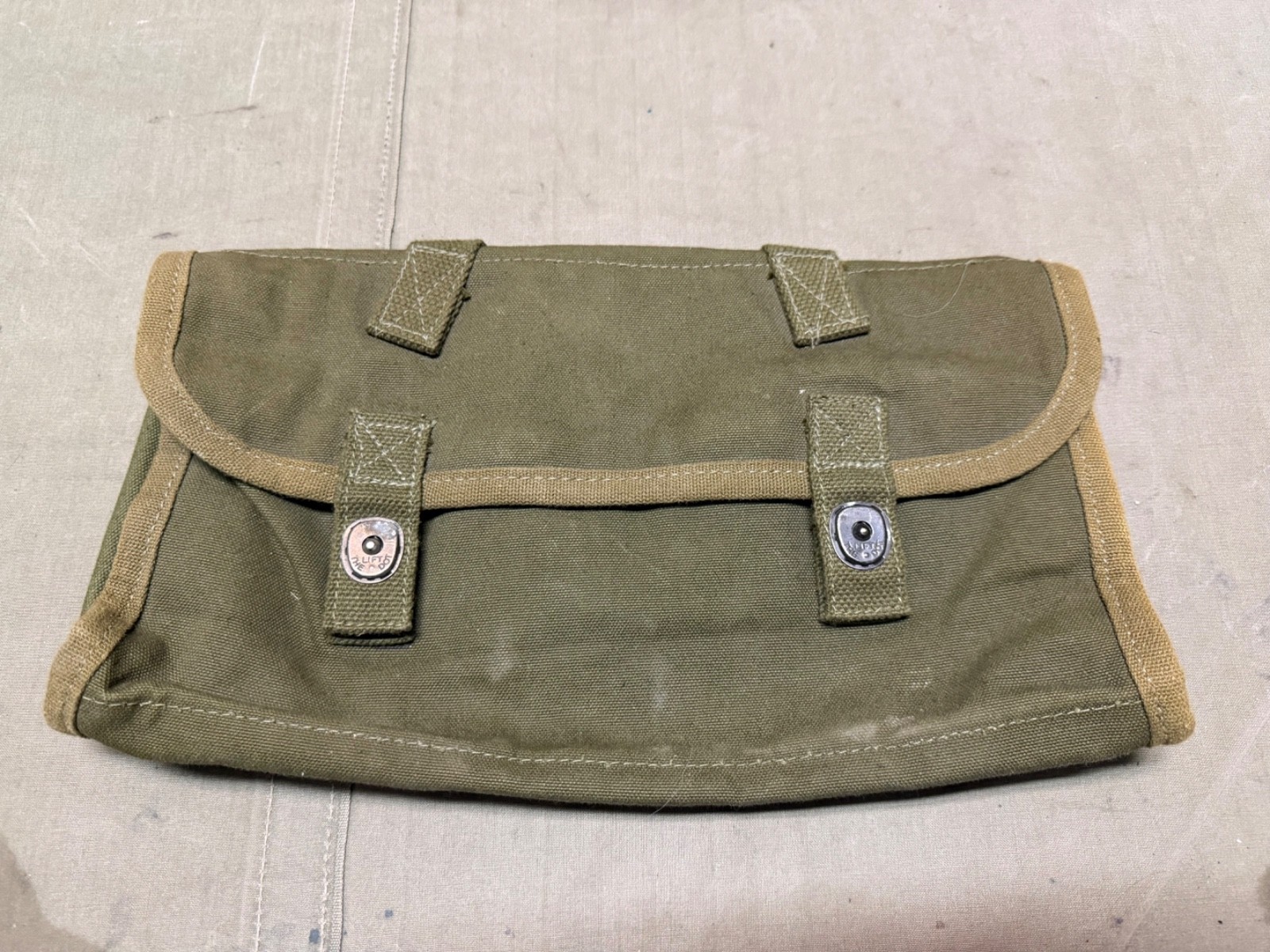 ORIGINAL POST WWII BRITISH CANADIAN BREM .303 SPARE PARTS CARRY POUCH