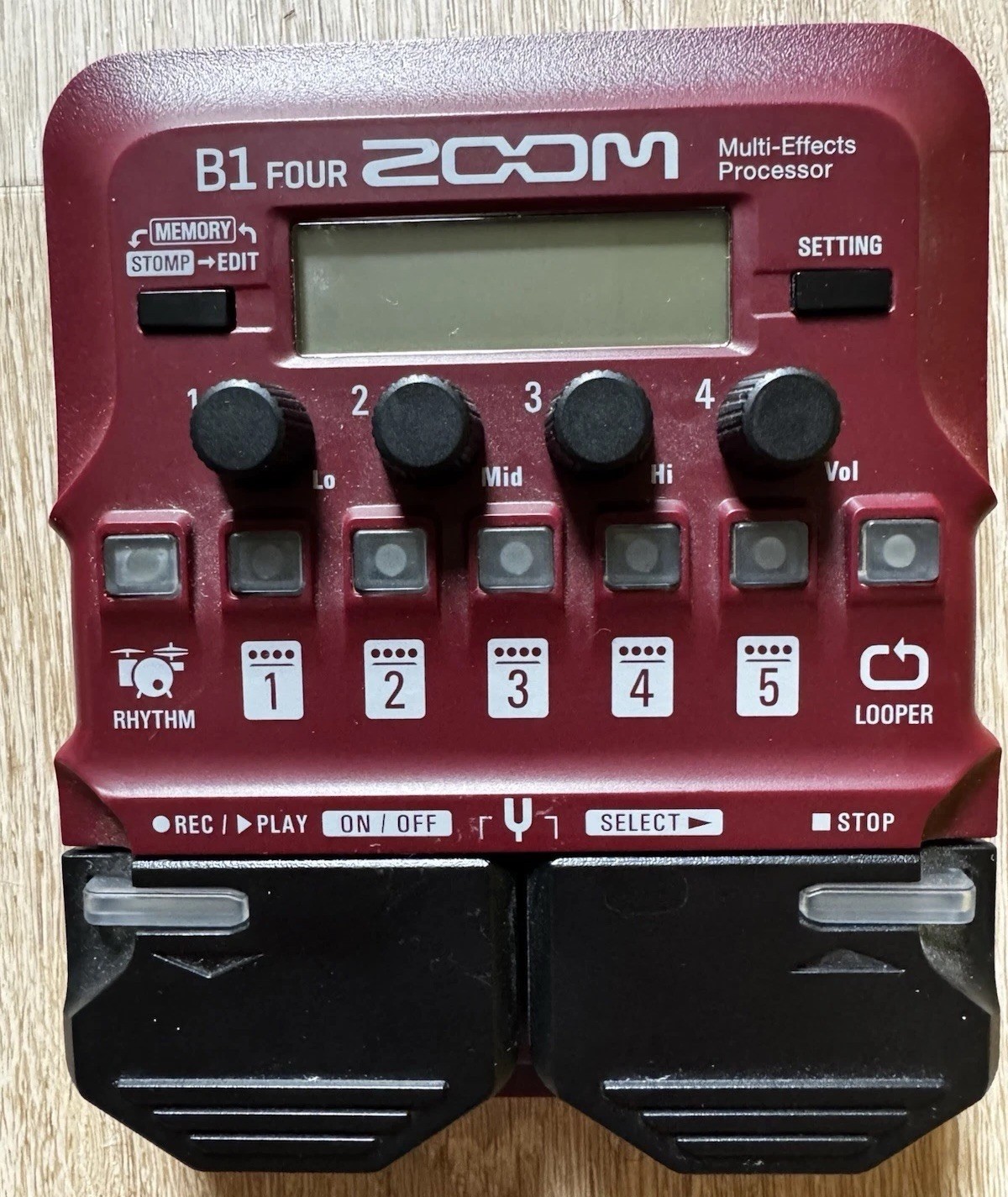 Zoom B1 FOUR Bass Multi-Effects Processor – Excellent – Box, Manual & Adapter