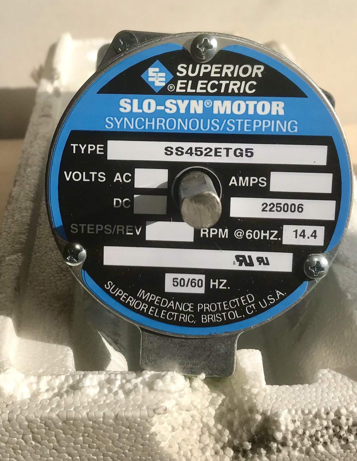 Superior Electric Slo-Syn Synchronous Stepping Motor SS452ETG5 14.4 RPM 240v