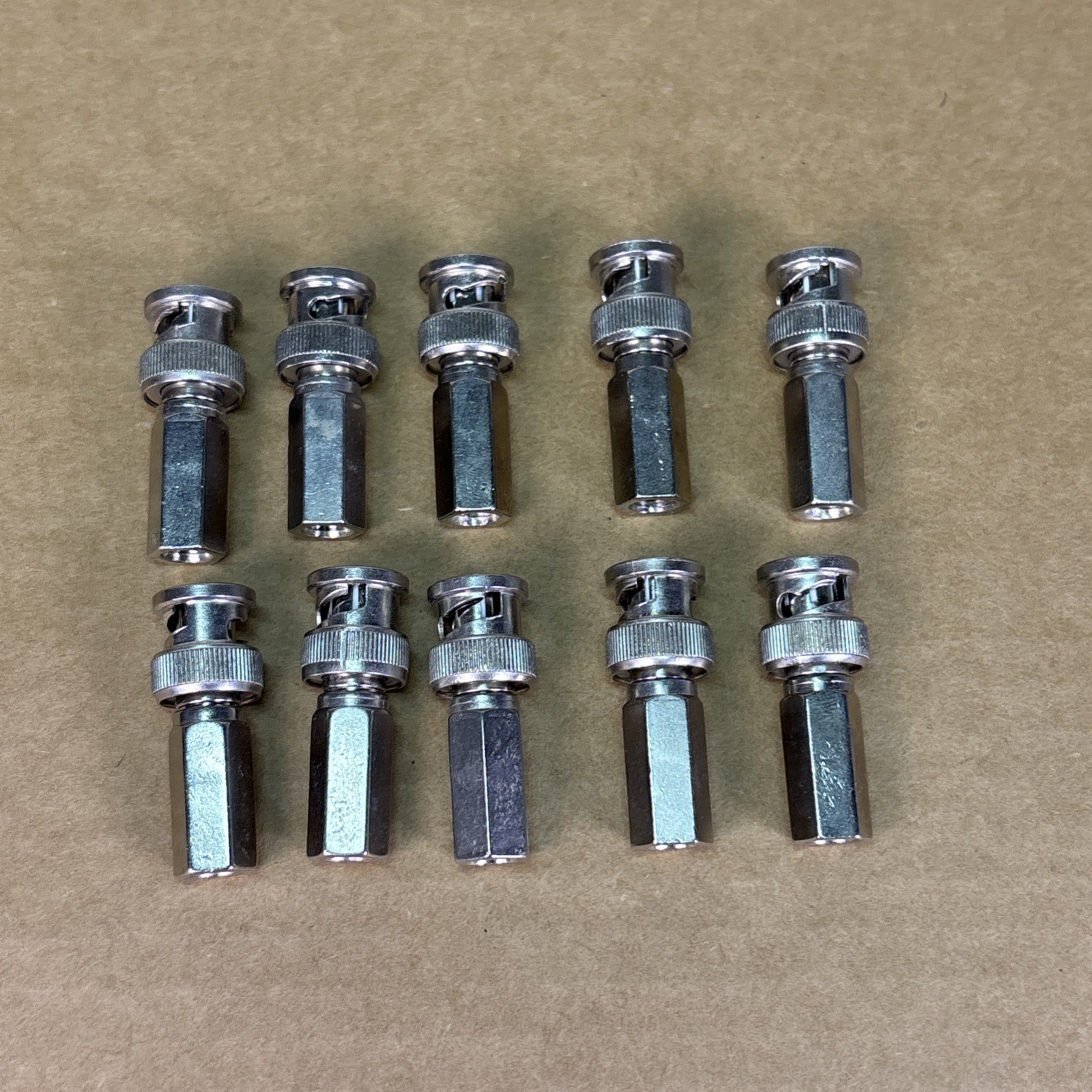 10 pieces Twist-on BNC Male RG59 Connector for CCTV cameras Guaranteed