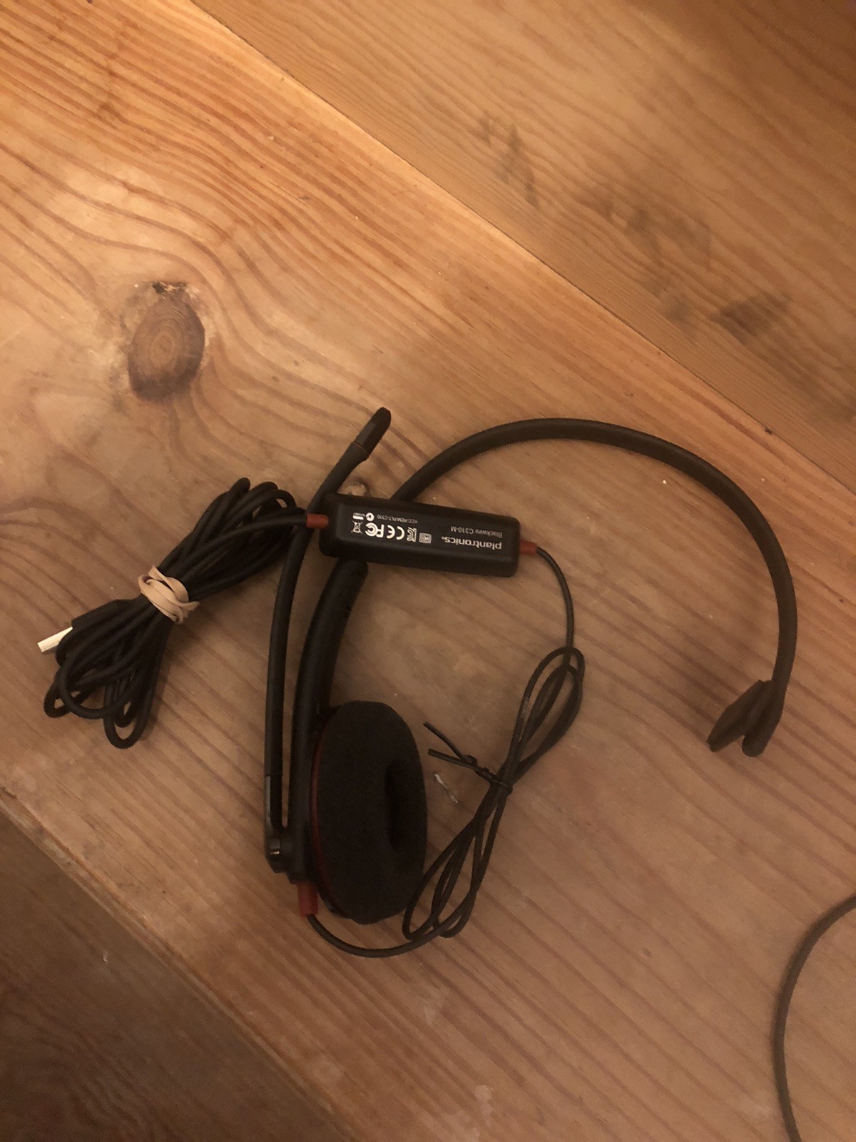 Plantronics Blackwire C310-M Mono USB Headset P/N: 85618-01 - Black