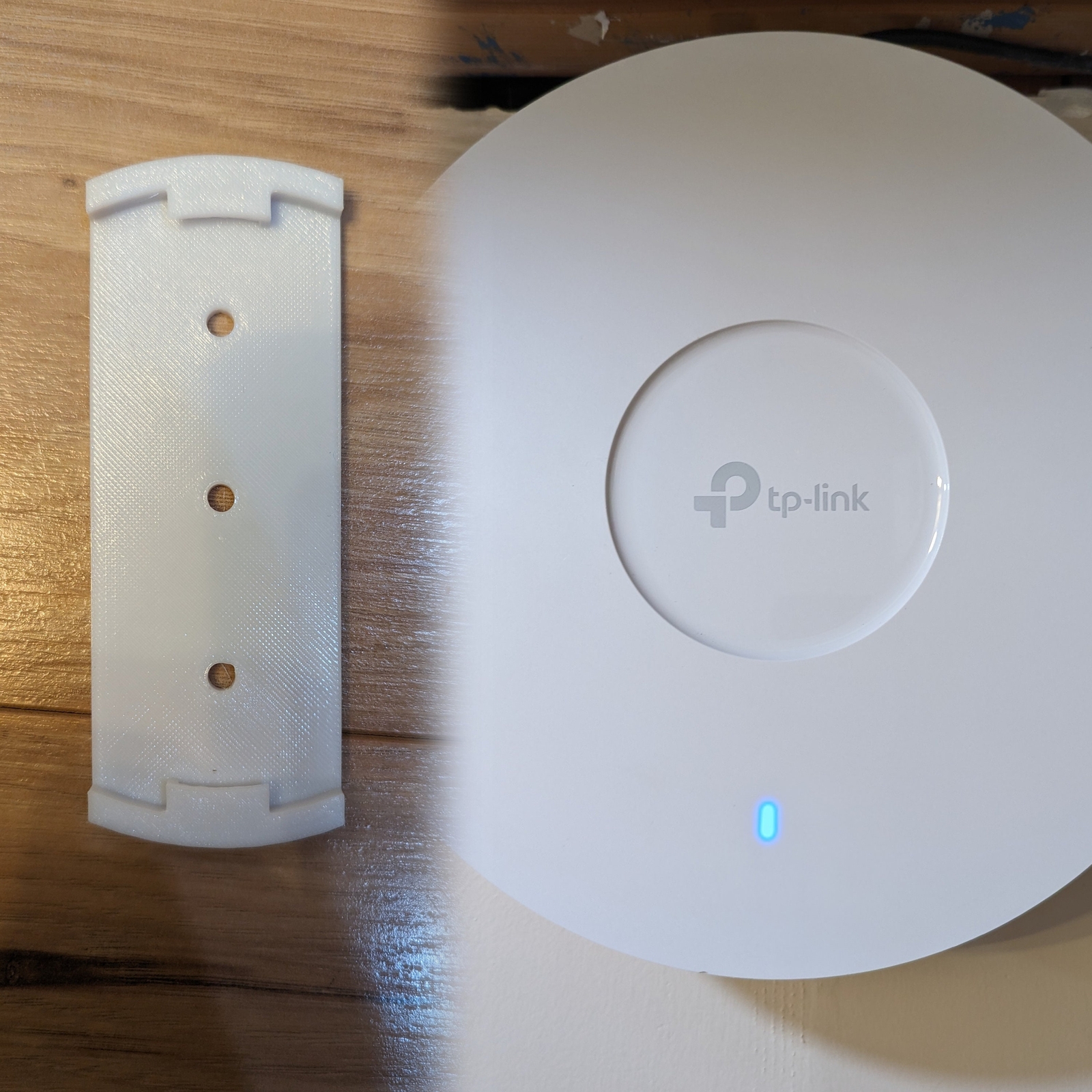 Mounting Bracket for Tp-link Omada Wifi AP 6xx Series- EAP650 EAP670 EAP653