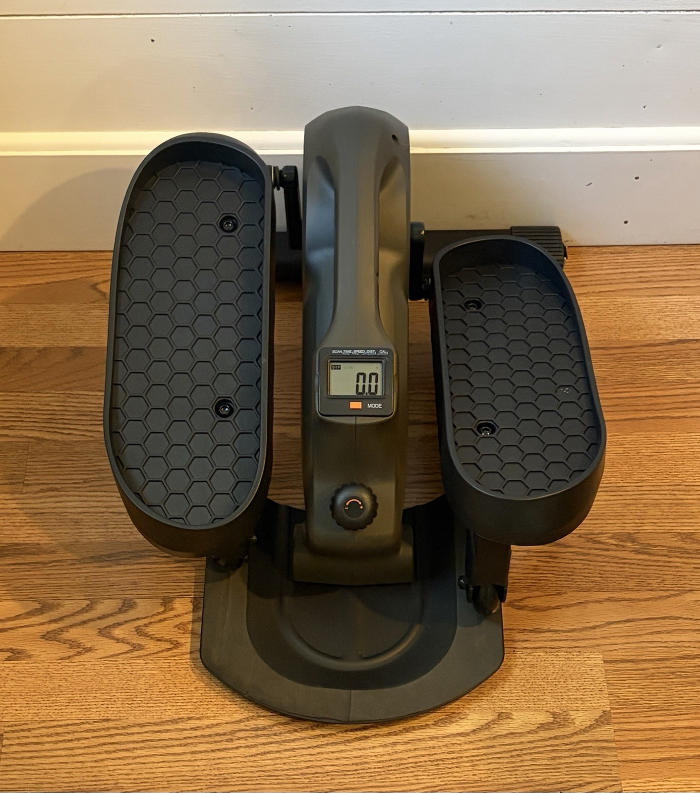 Niceday Mini Stepper Exercise Machine LCD Display Adjustable Resistance
