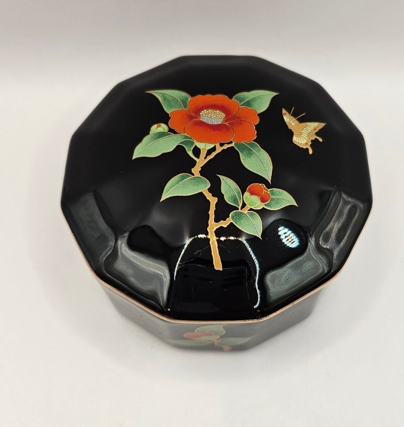 Otagiri Camellia Black Trinket Box with Lid