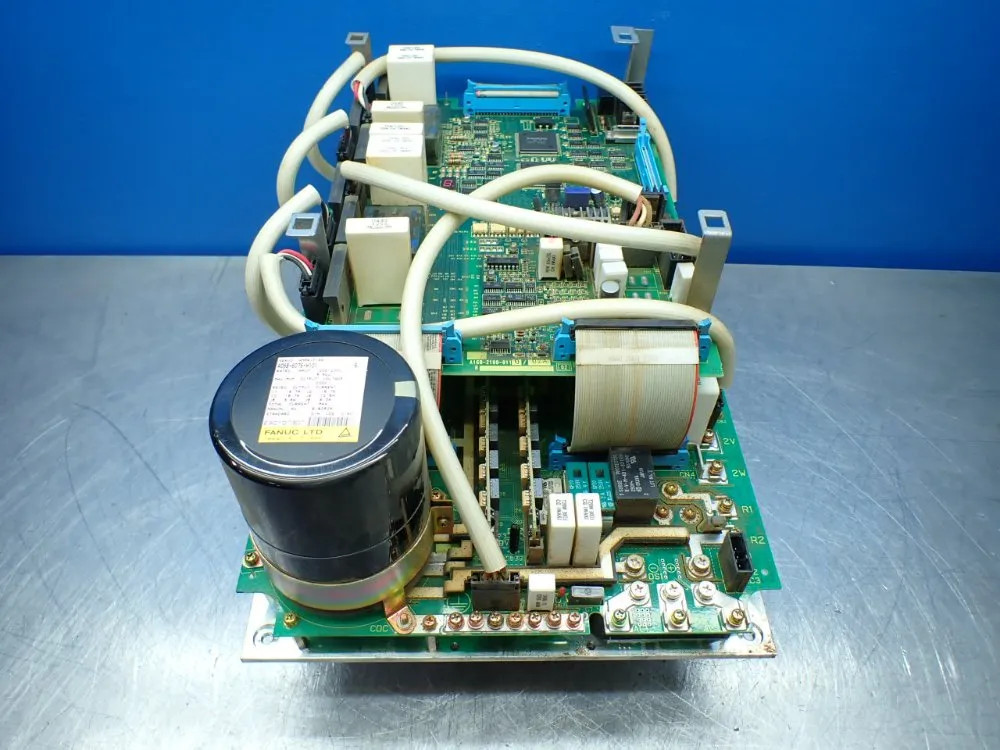FANUC A06B-6076-H101 SERVO AMPLIFIER DRIVE.   08251470219
