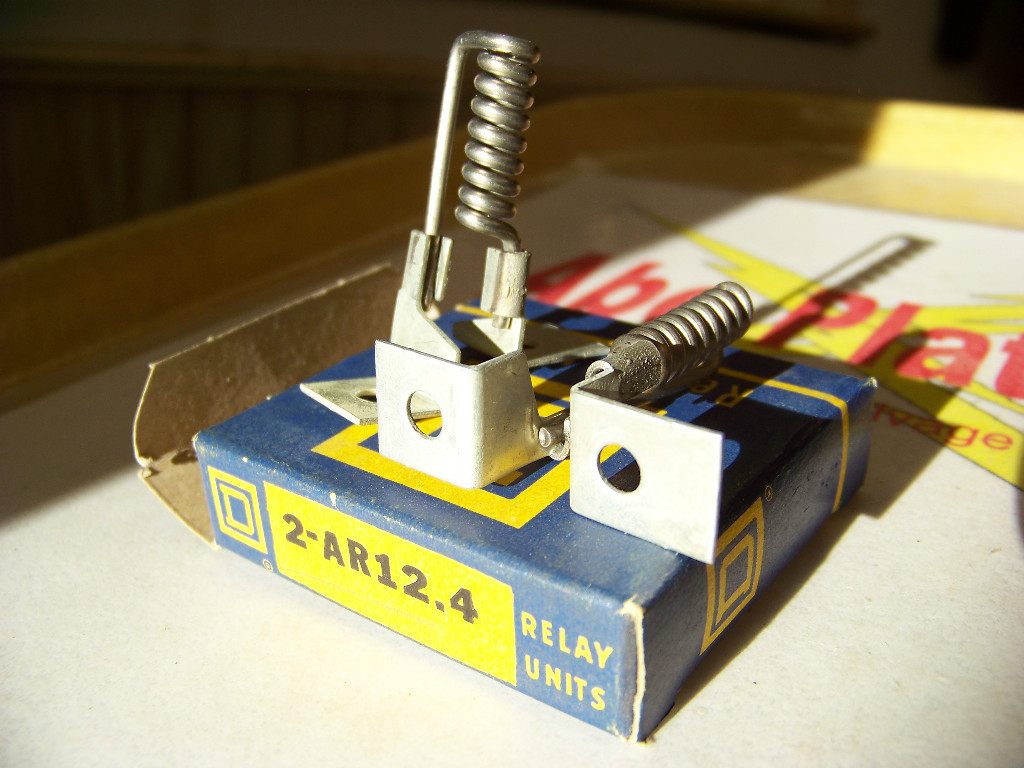 Square D AR 12.4 Overload Relay THERMAL UNIT, heater, NEW set of 2