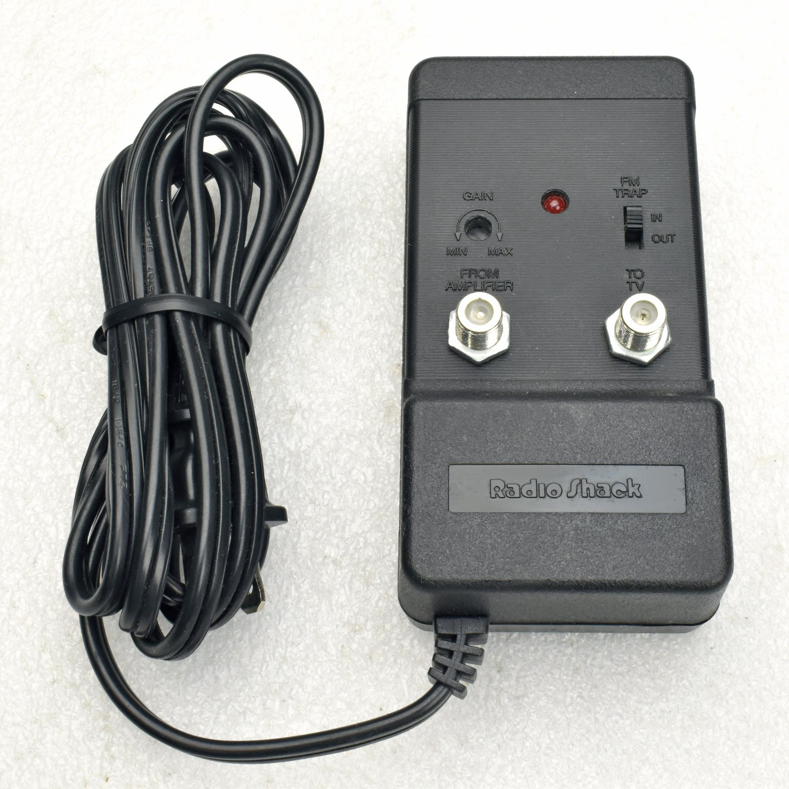 Vintage Radio Shack UHF VHF FM Amplifier with Switchable FM Trap 15-1108 WORKS!