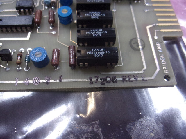 Universal Instruments 17206 Bridge Amp, Rev E
