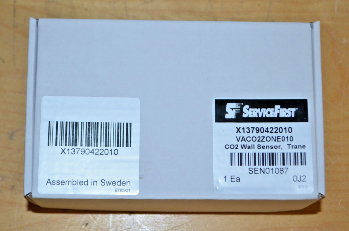 Trane ServiceFirst CO2 Wall Sensor ~ SEN01087 ~ X13790422010 ~ VACO2ZONE010