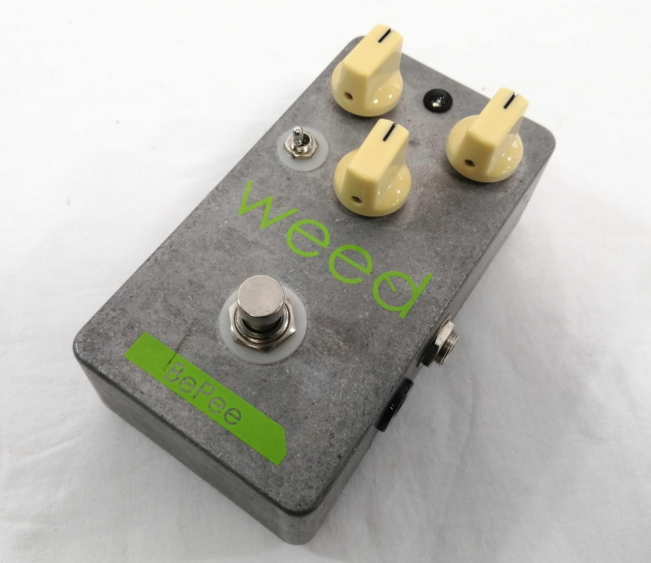WEED BEPEE effector