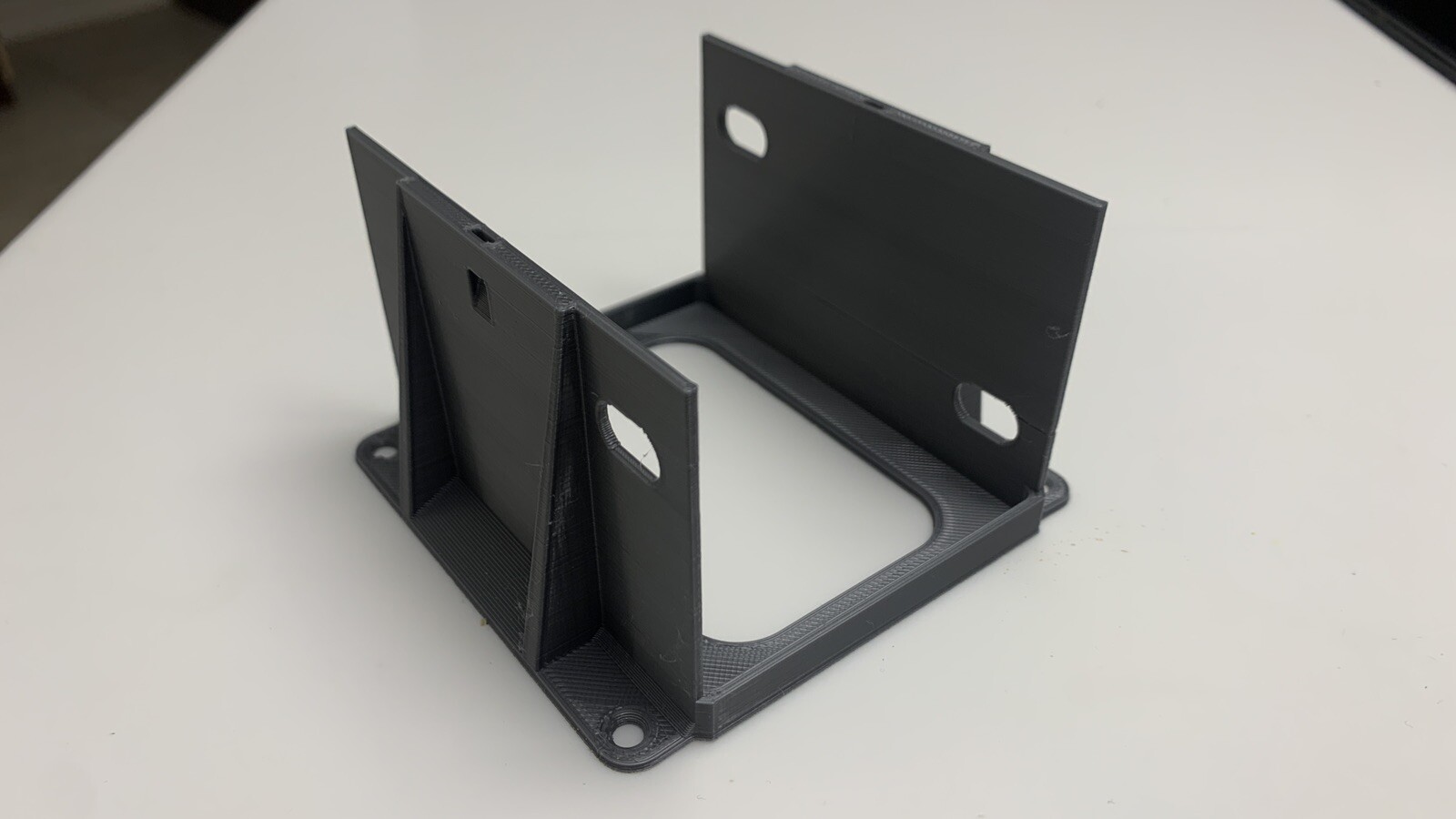 Helium rak miner v2 (MNTD) - Wall/Box Mount