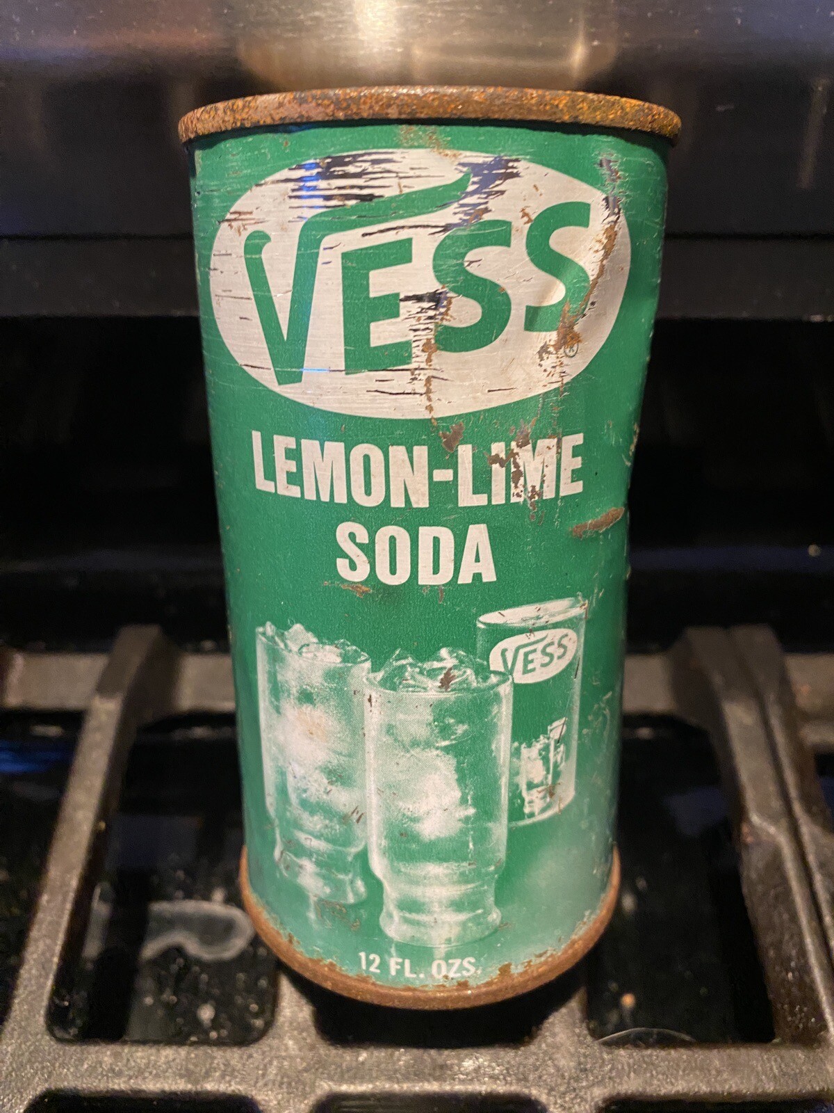 VESS JUICE TOP S/S LEMON 🍋 LIME SODA 🥤CAN ELUSIVE EXAMPLE 1967