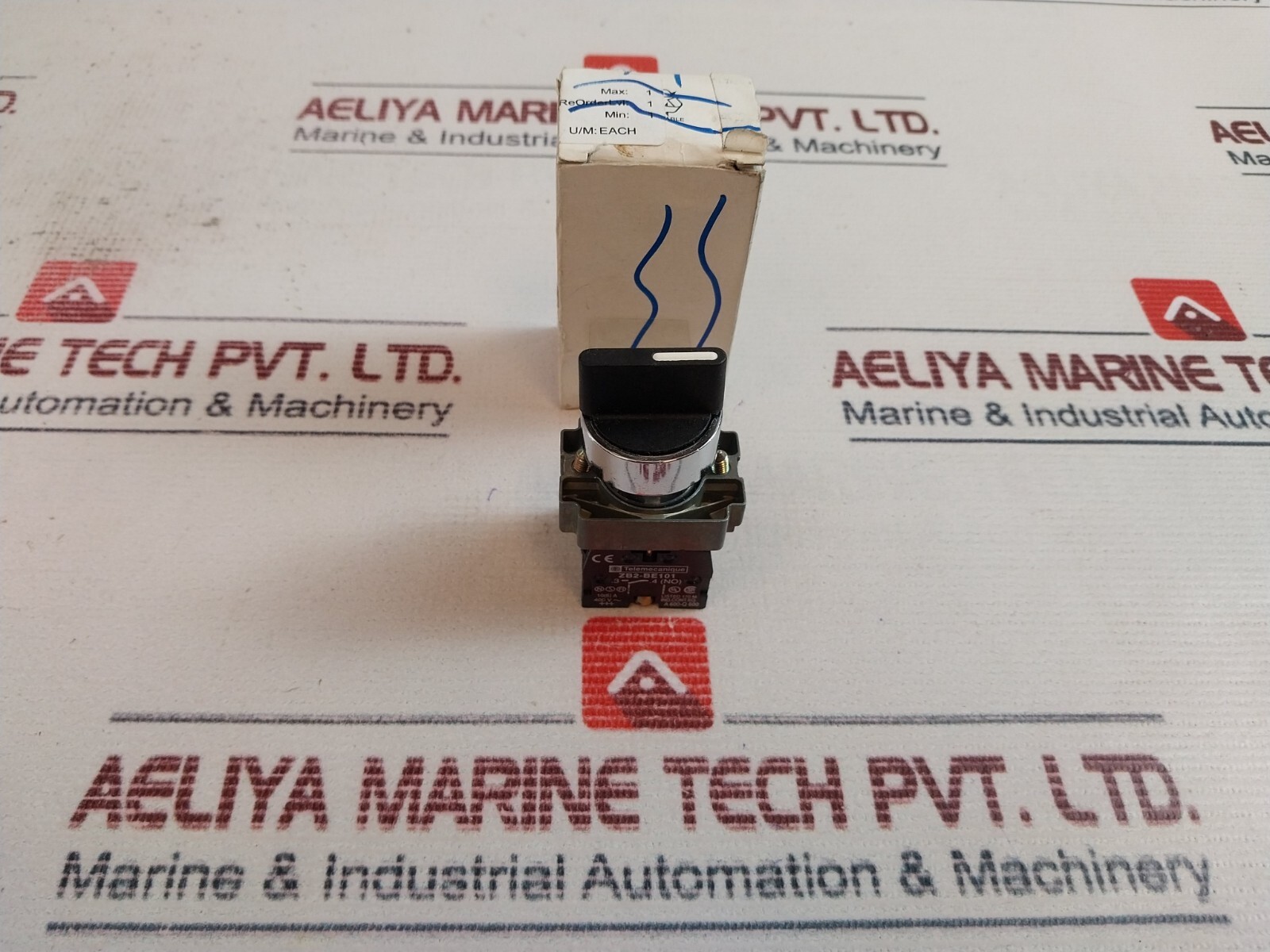 Telemecanique ZB2-BE101 Selector Switch 400V