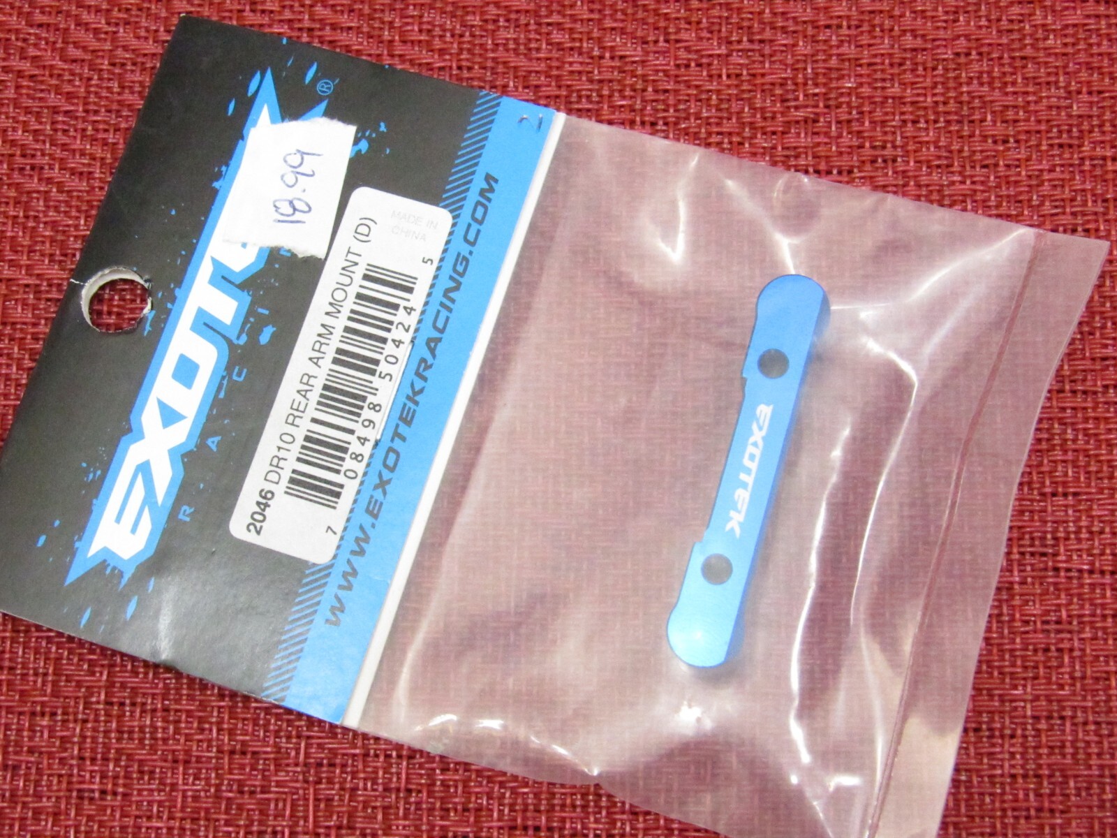 EXOTEK 2046 Associated DR10 Blue Aluminum HD Rear Suspension Arm Mount. #0136