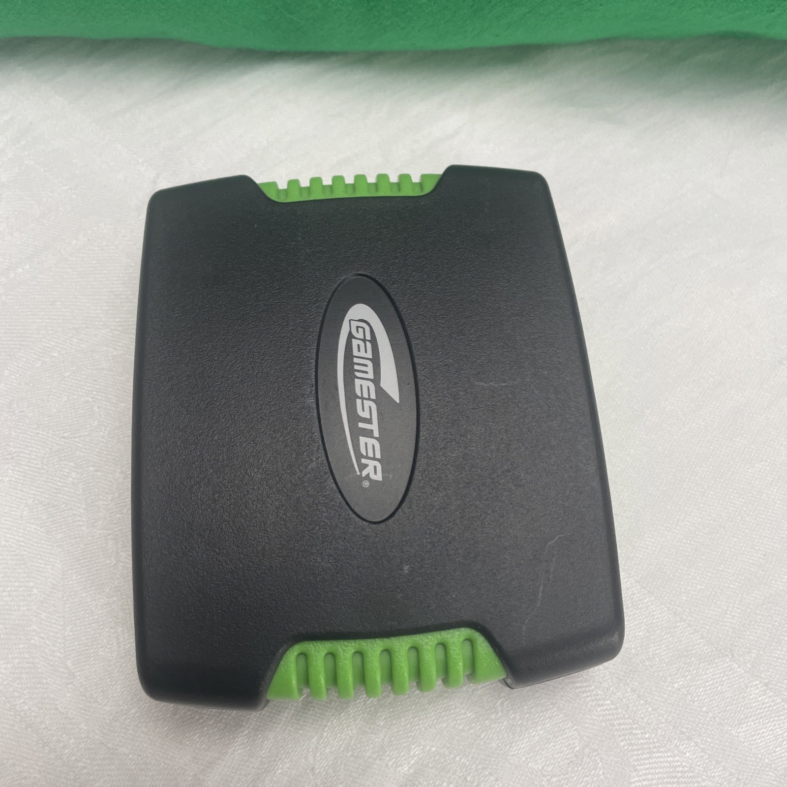 Gamester RC73220 LAN Multiplayer Gaming Ethernet Hub MISSING cords