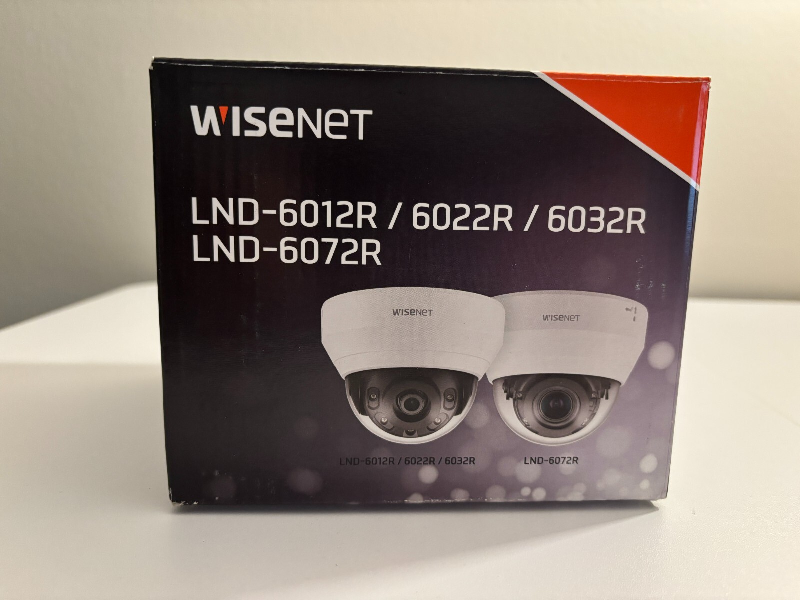 Wisenet LND-6012R Network Camera (L EE)
