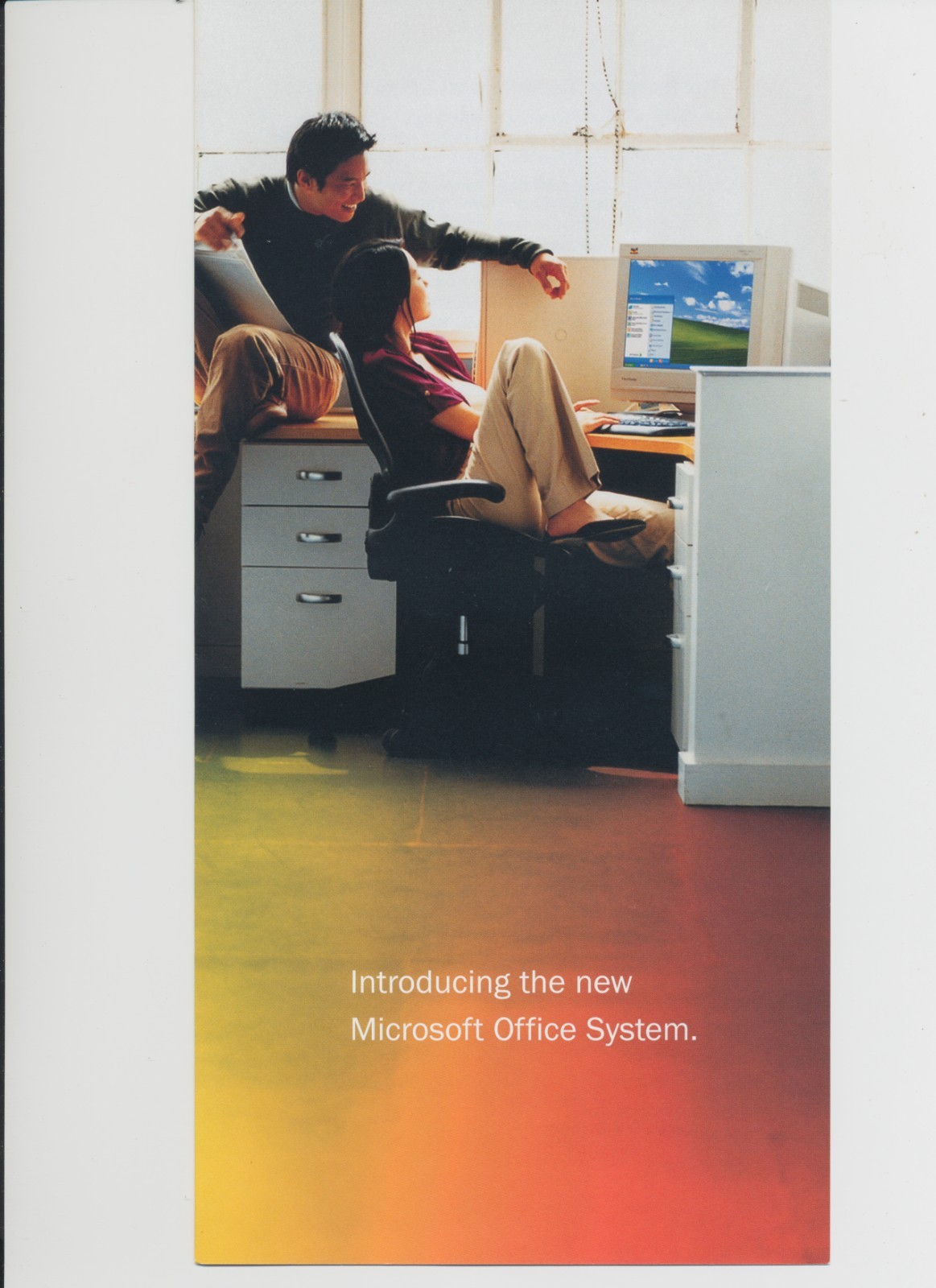Microsoft Office Pro 2003 + MS OneNote 2003 - Early Release - 2 x CDR w/folder