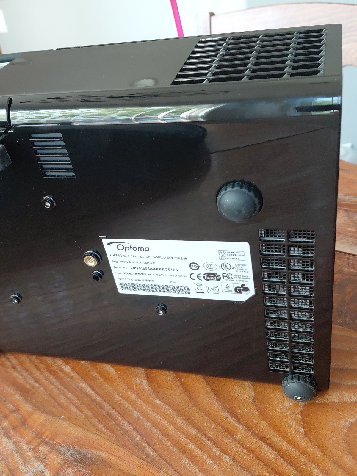 Optoma EP761 DLP Projector