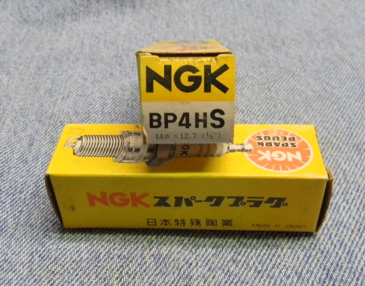 NEW NGK BP4 SPARK PLUGS LOT OF 2