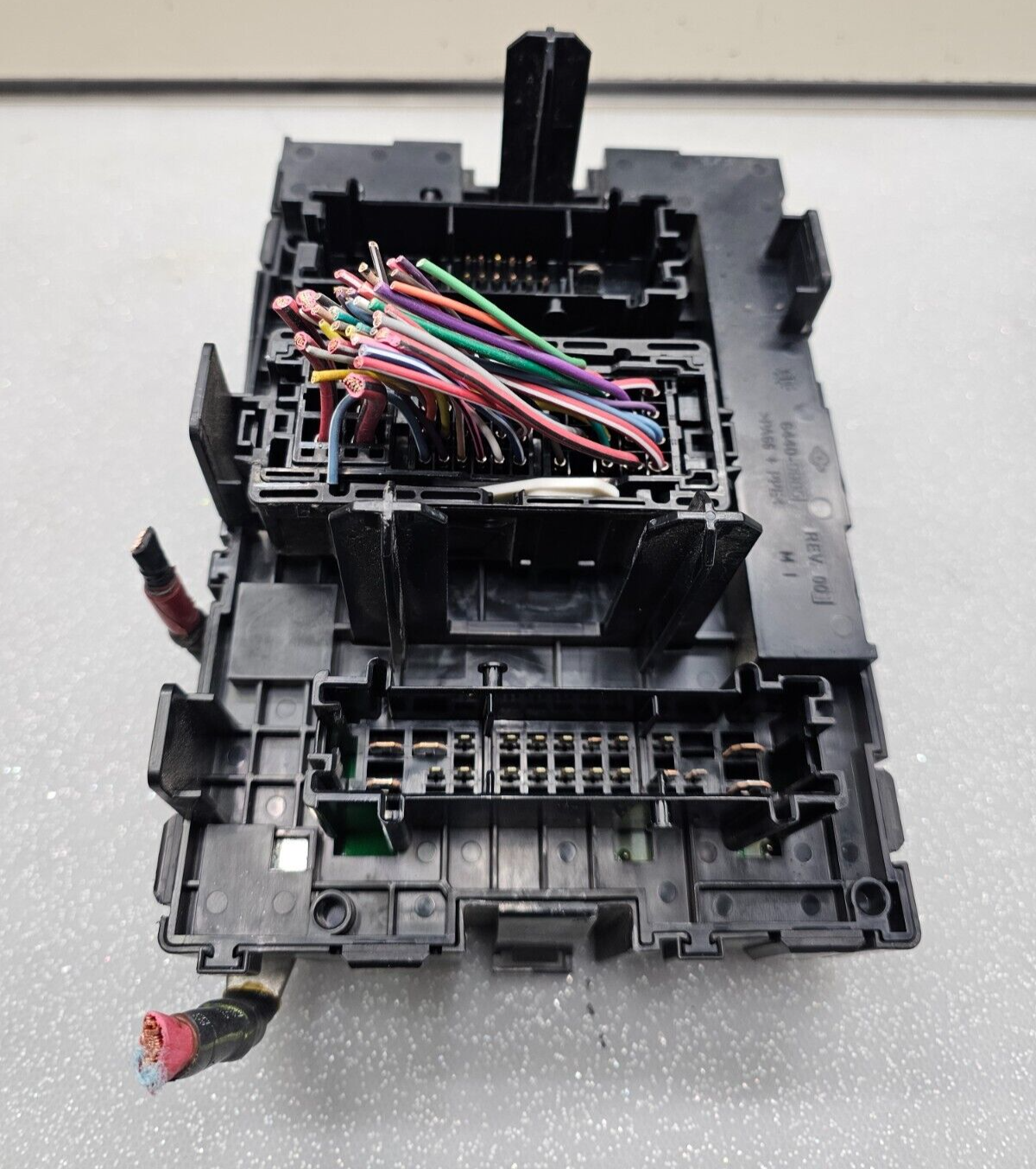 🔥2007-2009 Chevrolet Equinox Engine Fuse Relay Box Control Module OEM