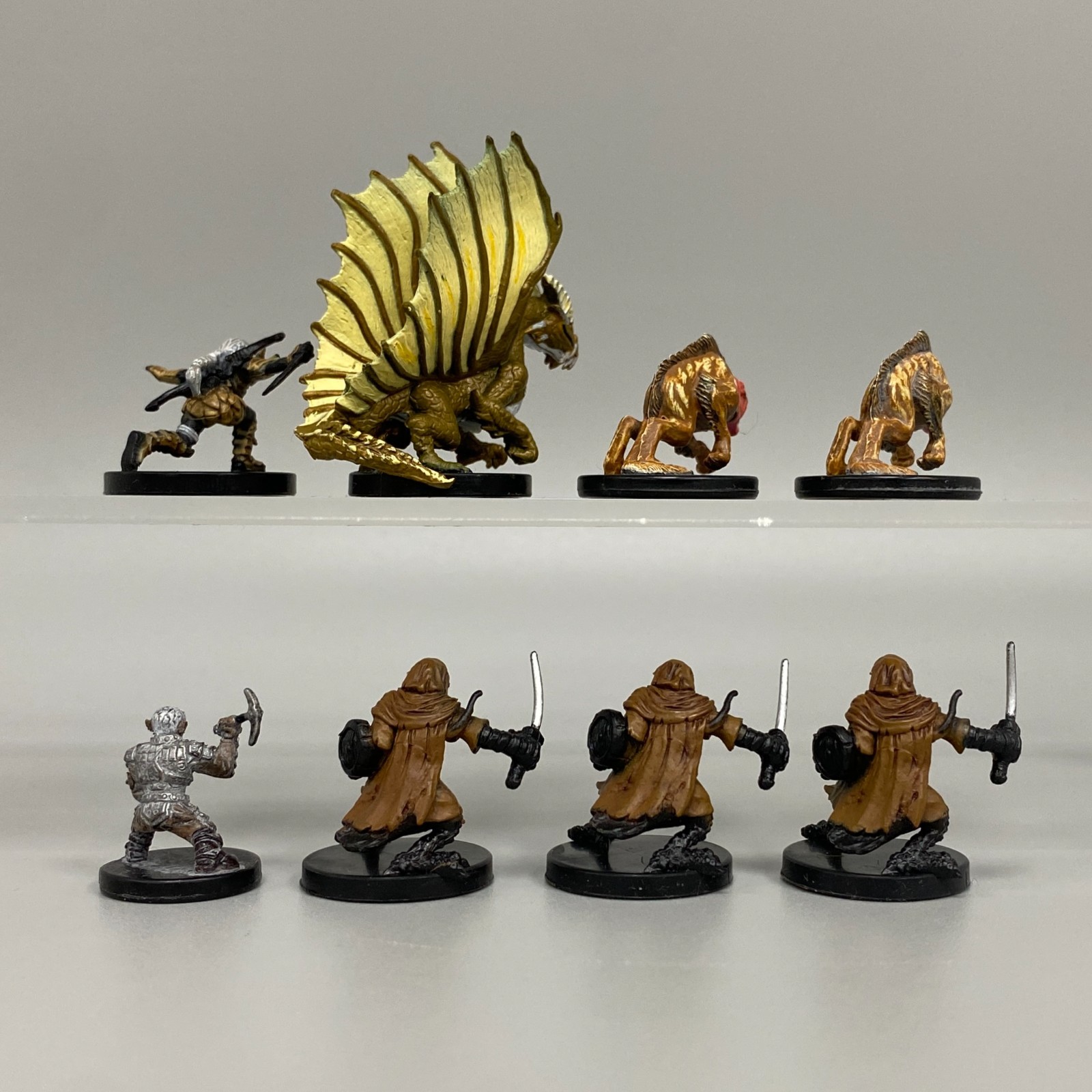 8 DUNGEONS & DRAGONS MINIATURES BUNDLE D&D FANTASY ROLEPLAYING GAME MONSTERS