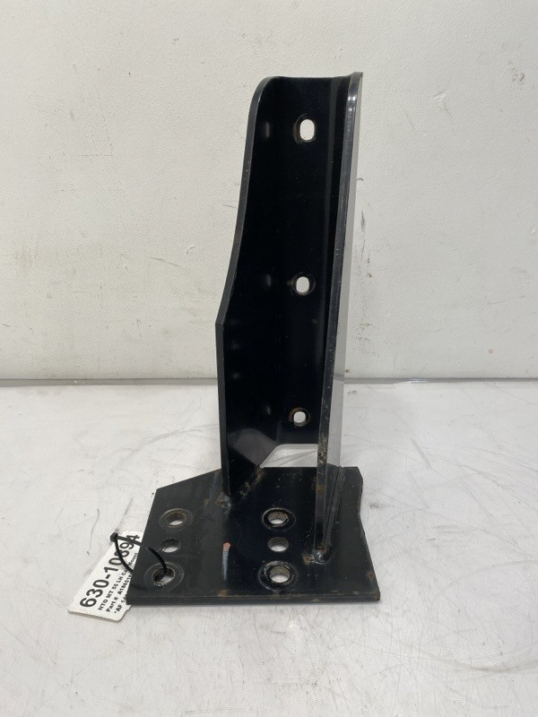 Cab Mount A1865189002 for Freightliner MT55 (630-10894)
