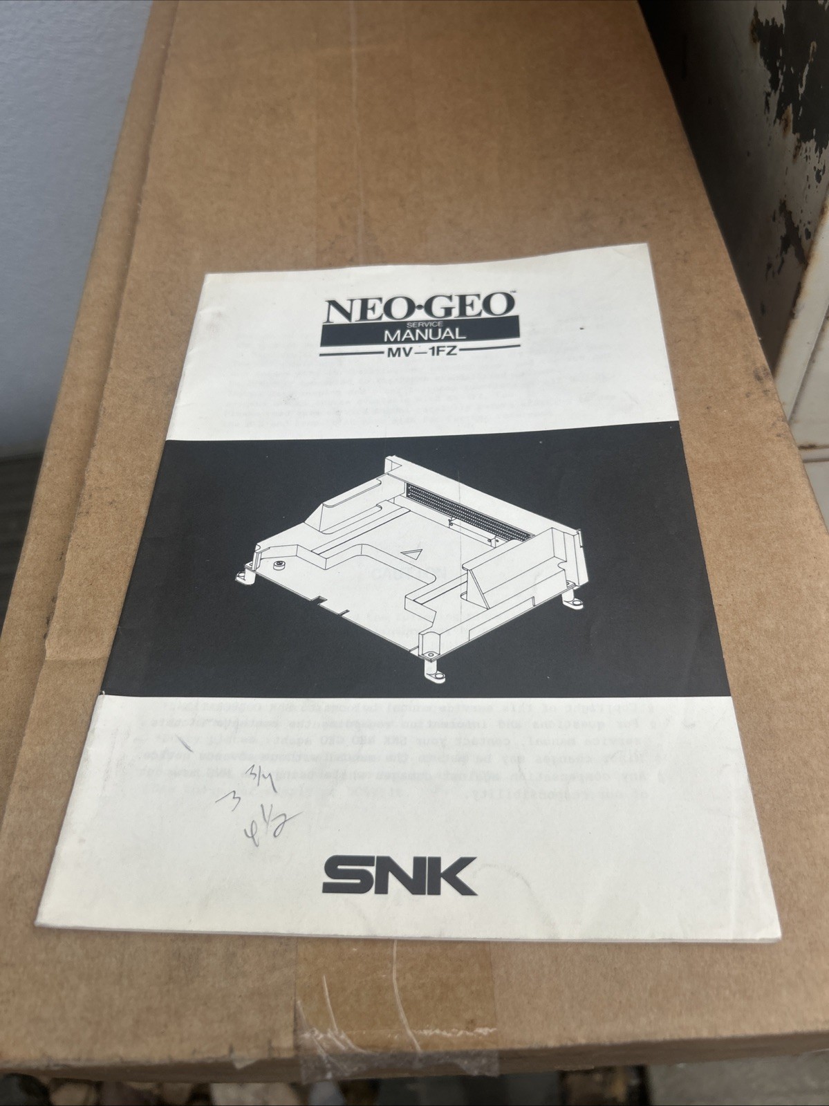 original VINTAGE   snk NEO GEO MV-1FZ   1  SLOT   arcade video game manual