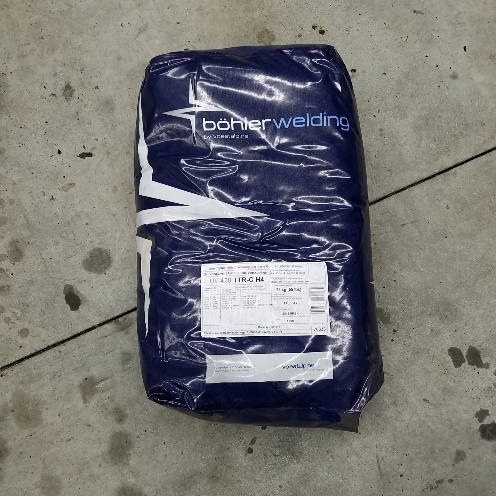 Vestalpine Bohler Welding UV 420 TTR-C H4 Submerged Arc Flux 55 lb Bag, 76336
