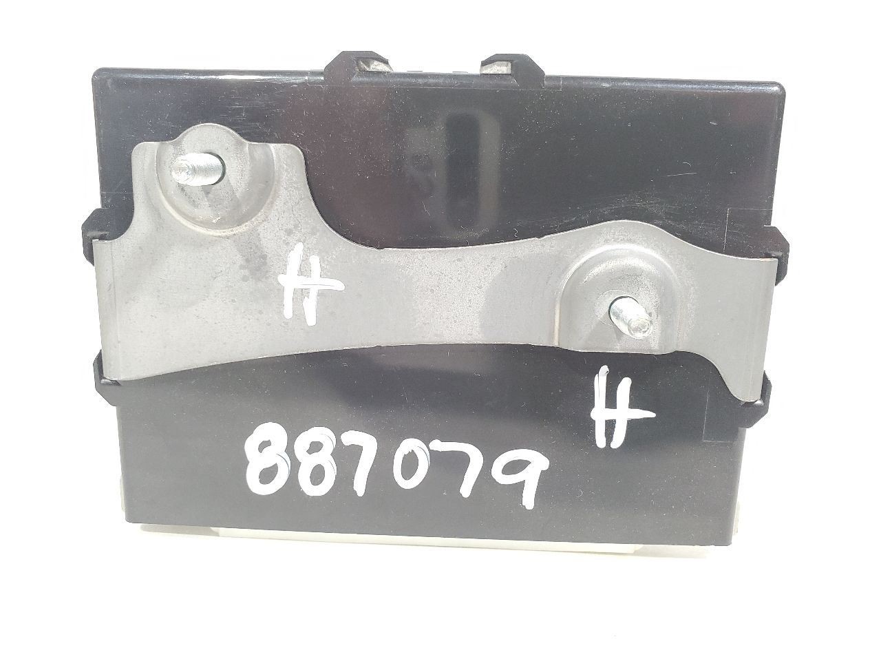 2011 Lexus ES350 OEM 89990-33161 Smart Key Control Module