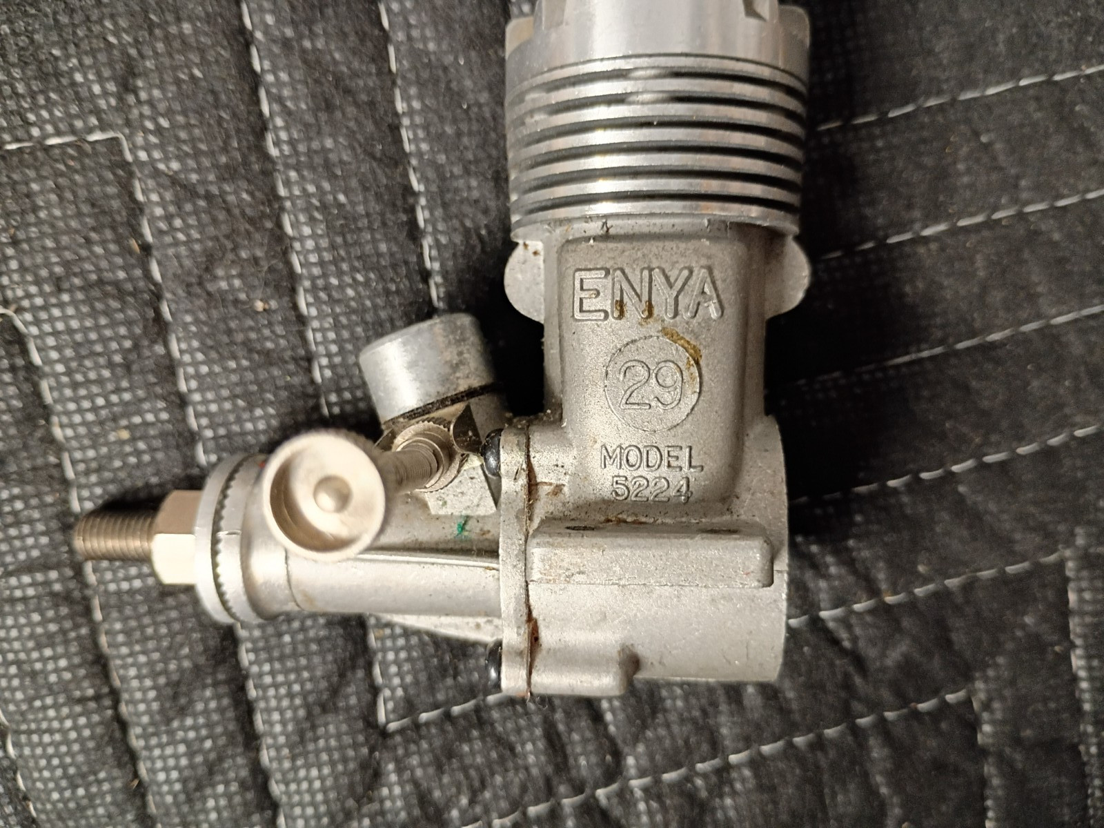 Enya .29 model 5224. scavenge port control line 2/4 Freeflight Vintage
