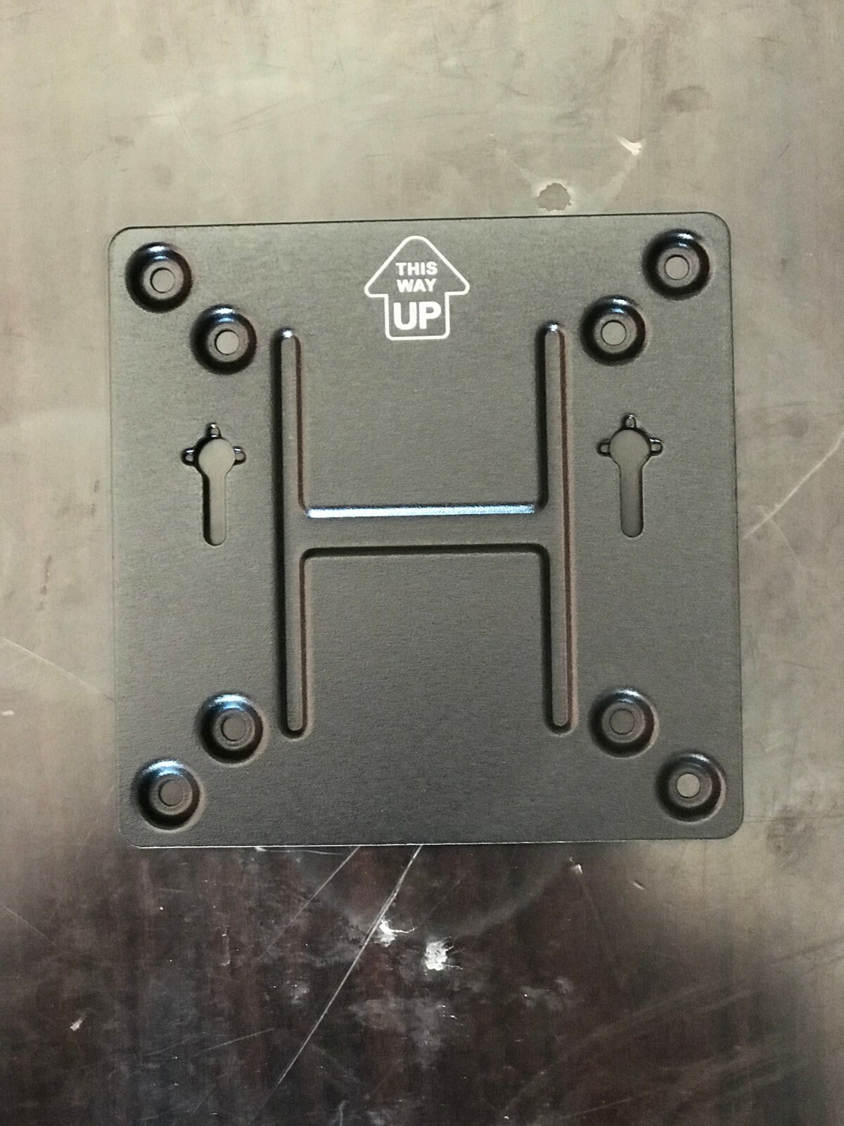 EVERTZ - VUE-CUBE VISUALIZATION & CONTROL PANEL with Compact Hardware Platform