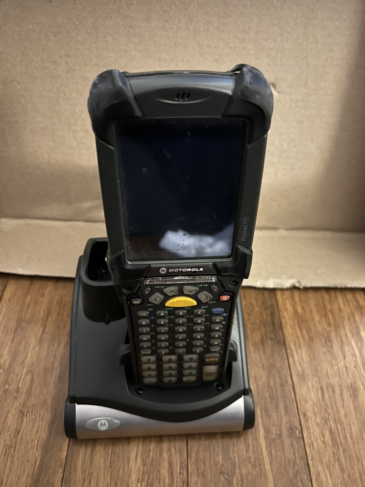 Motorola MC9190-GJ0SWEYA6WR Handheld Barcode Scanner Computer W/charger