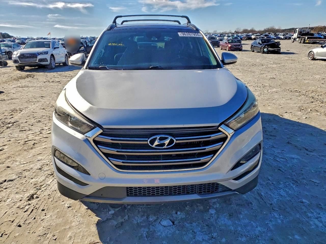 TUCSON 2016 Glove Box 4984405