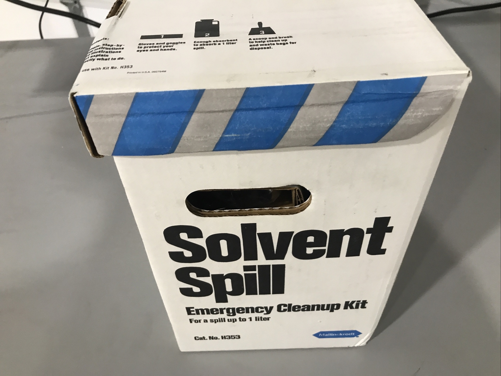Mallinckrodt Solvent Spill Emergency Cleanup Kit