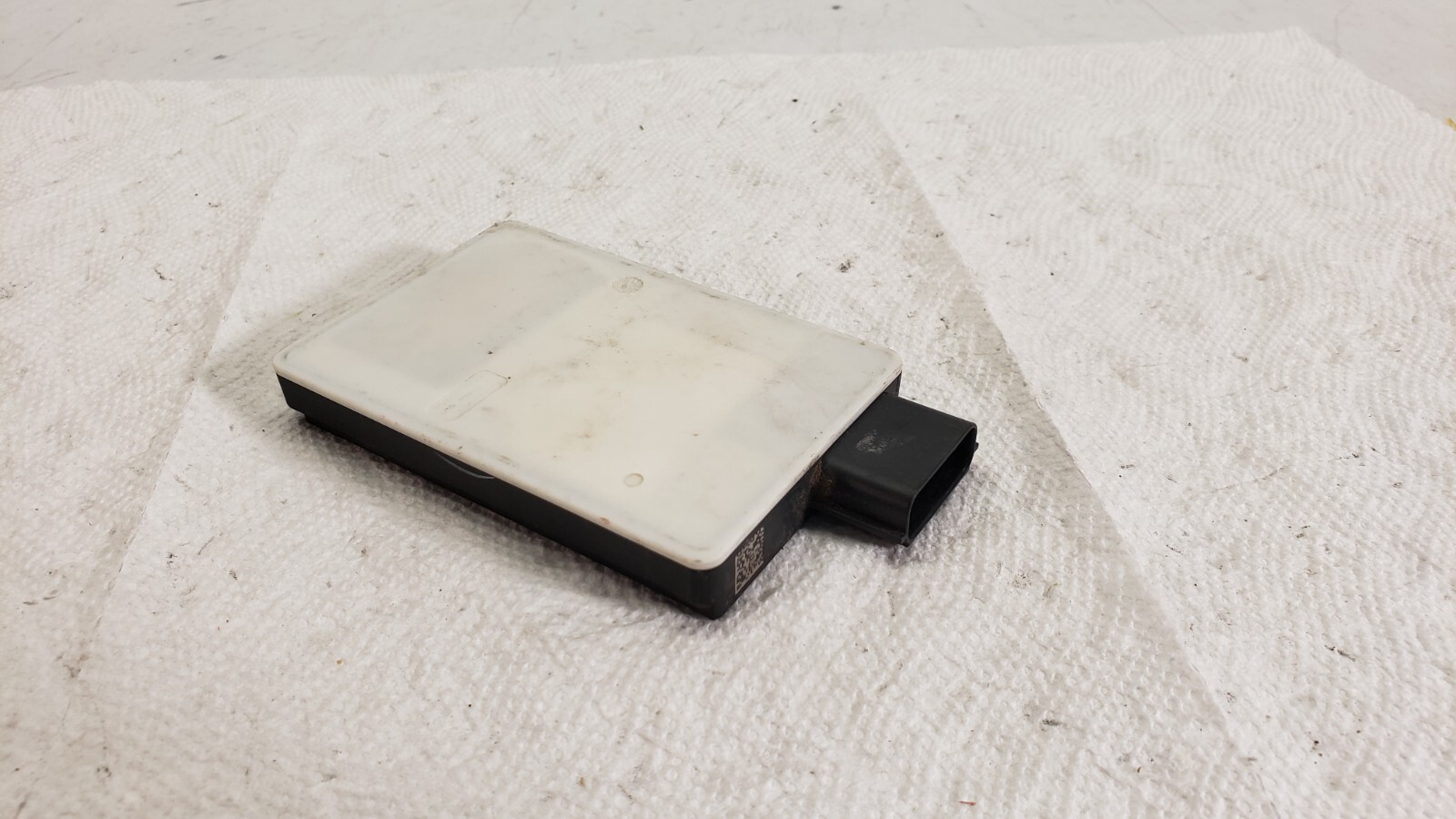 GM BLIND SPOT RADAR SENSOR 84096011 OEM 84096011