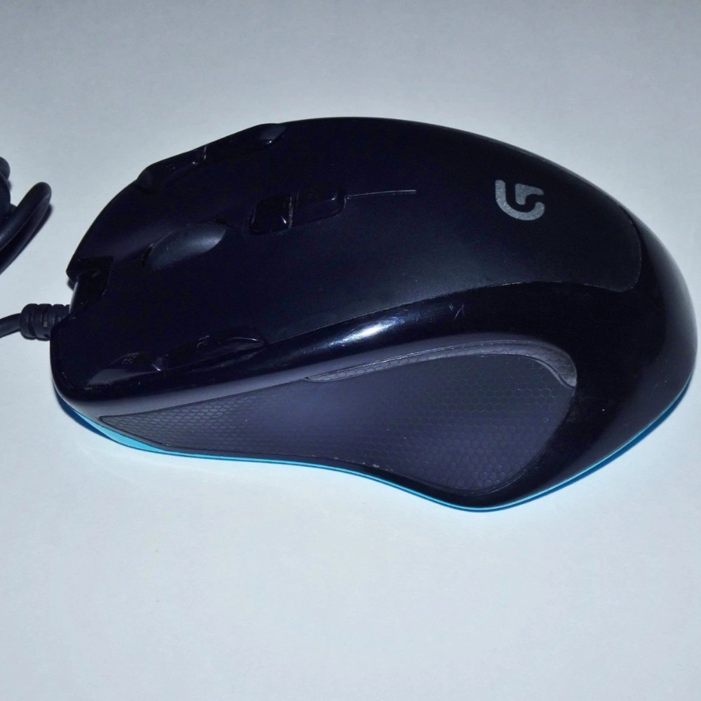 Logitech G300s Optical Ambidextrous Gaming Mouse – 9 Programmable Buttons