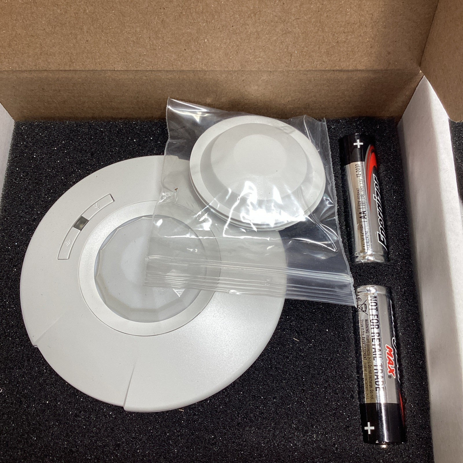 Eaton CWPD-1500 WaveLinx Pro Wireless Room Sensor