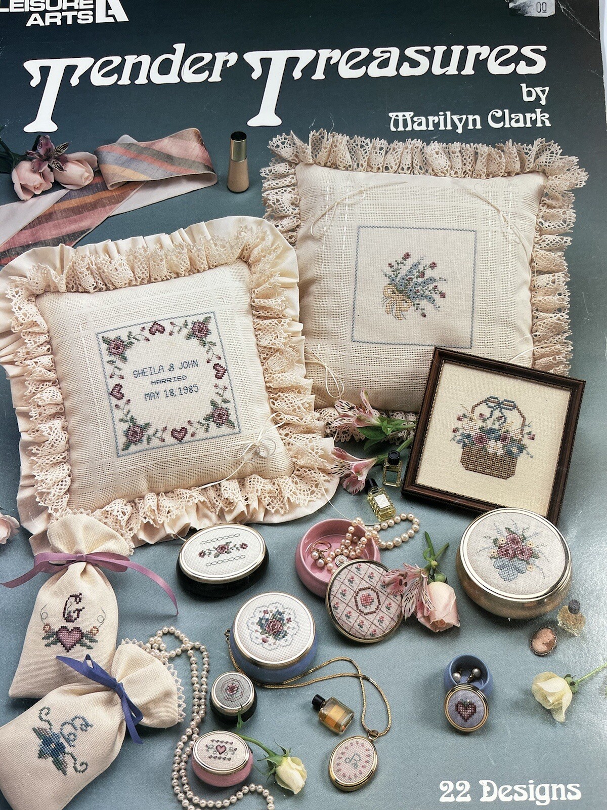 Leisure Arts Cross Stitch Pattern Leaflet Tender Treasures