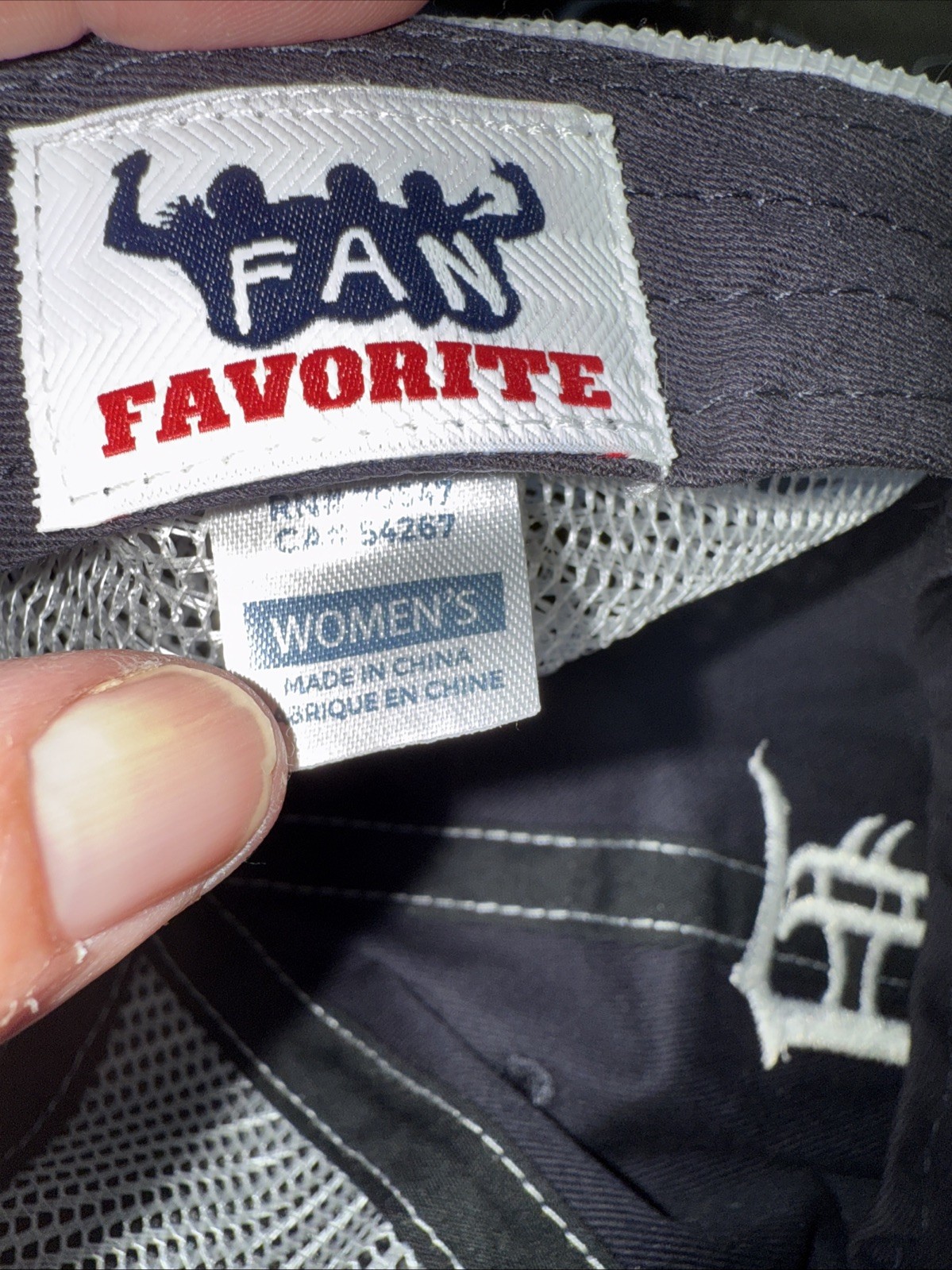 Detroit White Script D on Dark Gray Sparkle Hat Cap Women’s White Mesh SnapBack