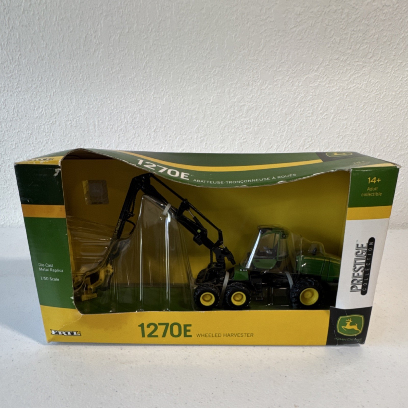 Ertl John Deere 1270E Wheeled Harvester 1:50 Diecast Prestige Collection