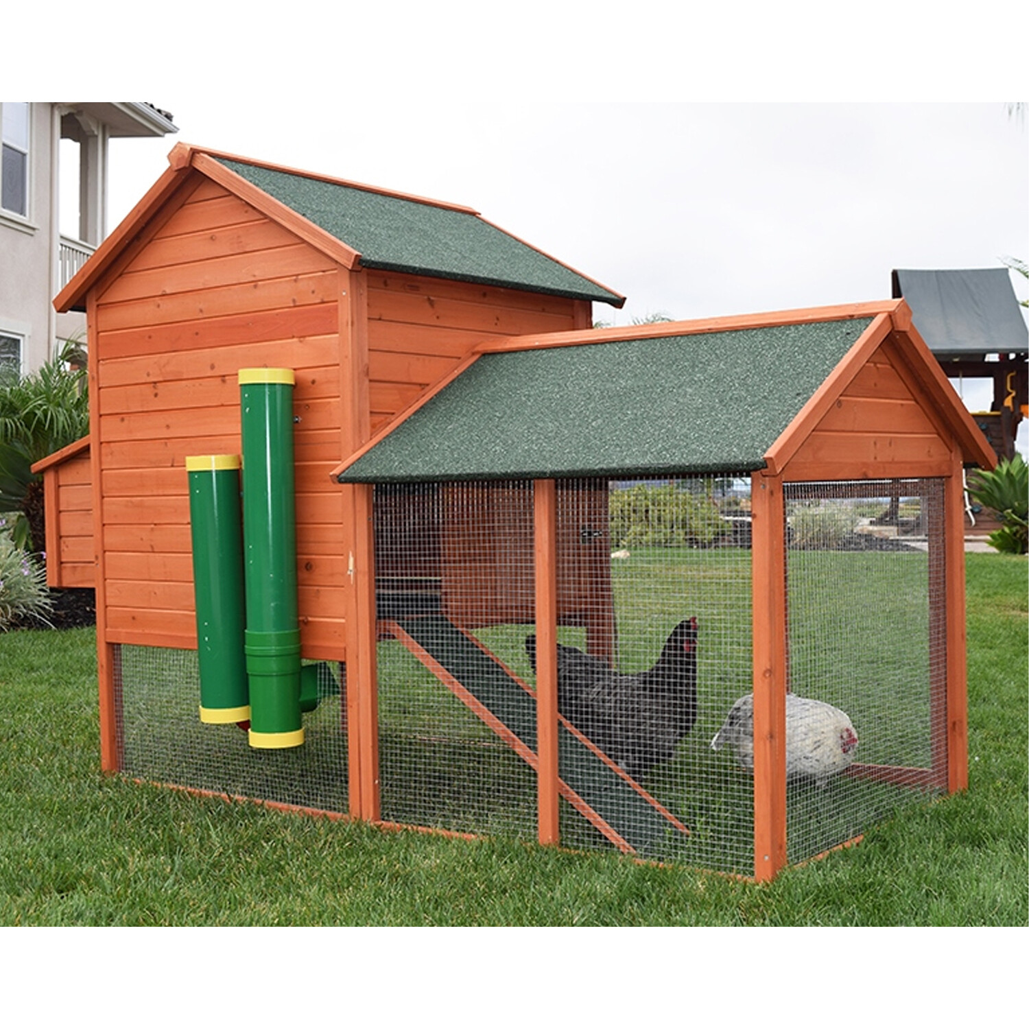 Rugged Ranch High End Hen Elevated 10 Pound Poultry Feeder and Mounting System