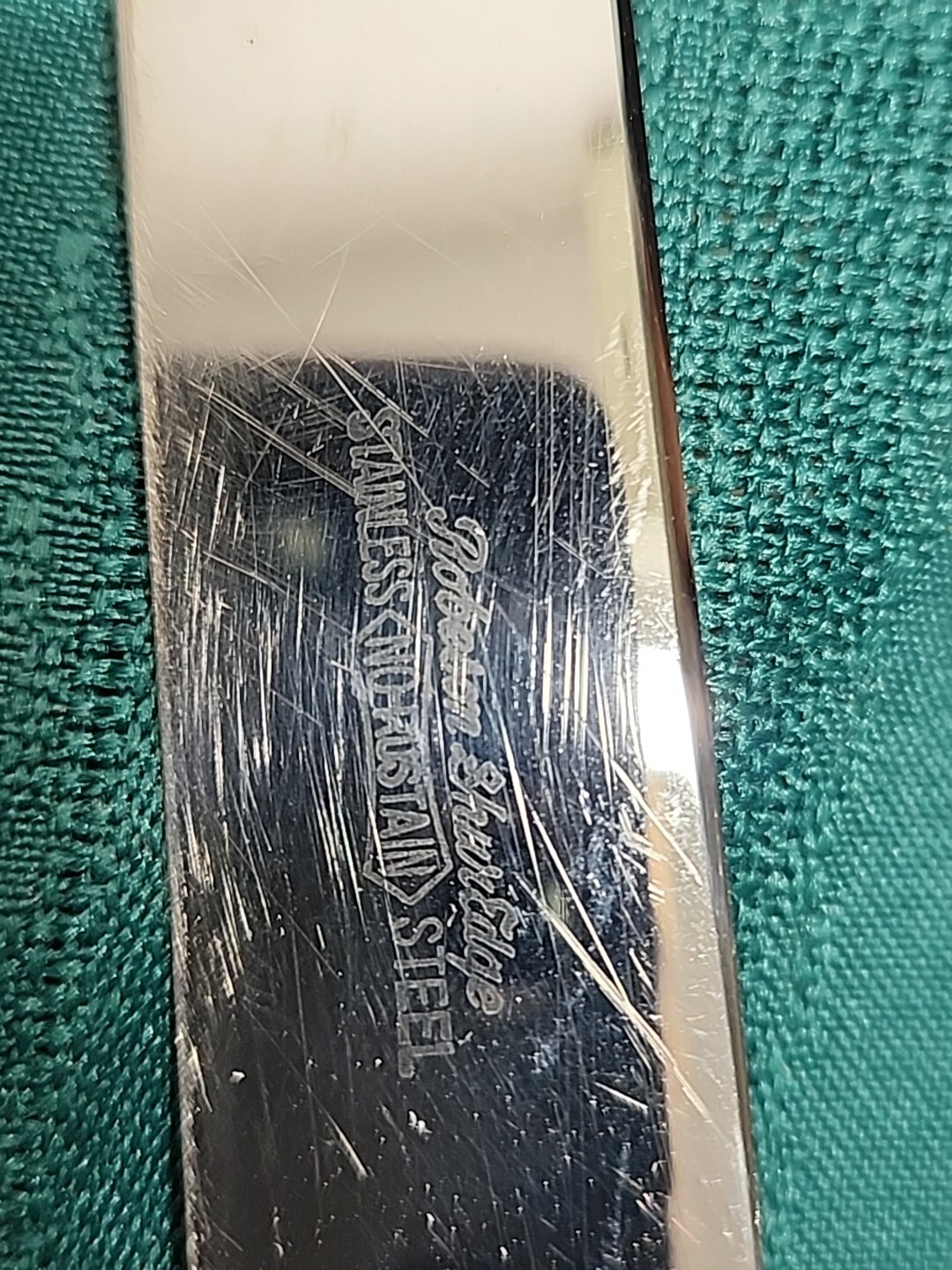 Robeson Shuredge No Rustain Carving Knife & Fork