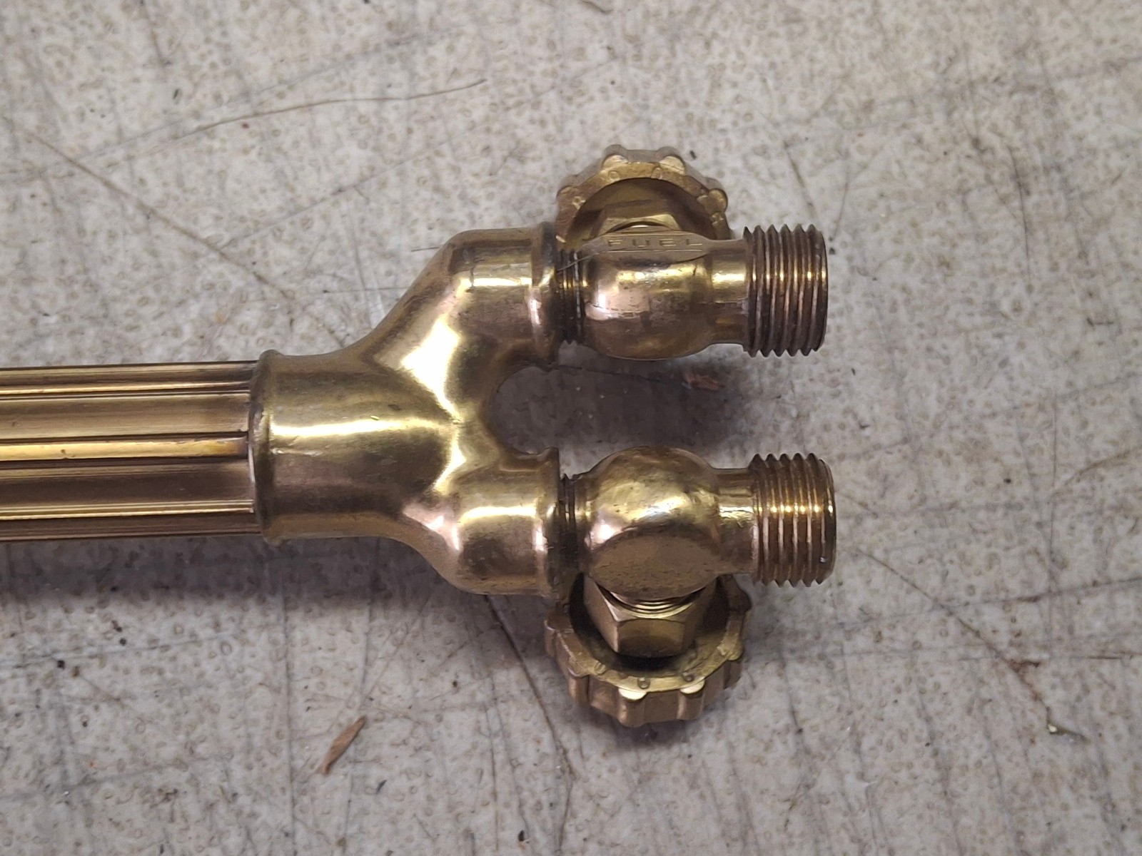 Victor 100 Cutting Welding Torch Handle Oxy Gas D382-0008