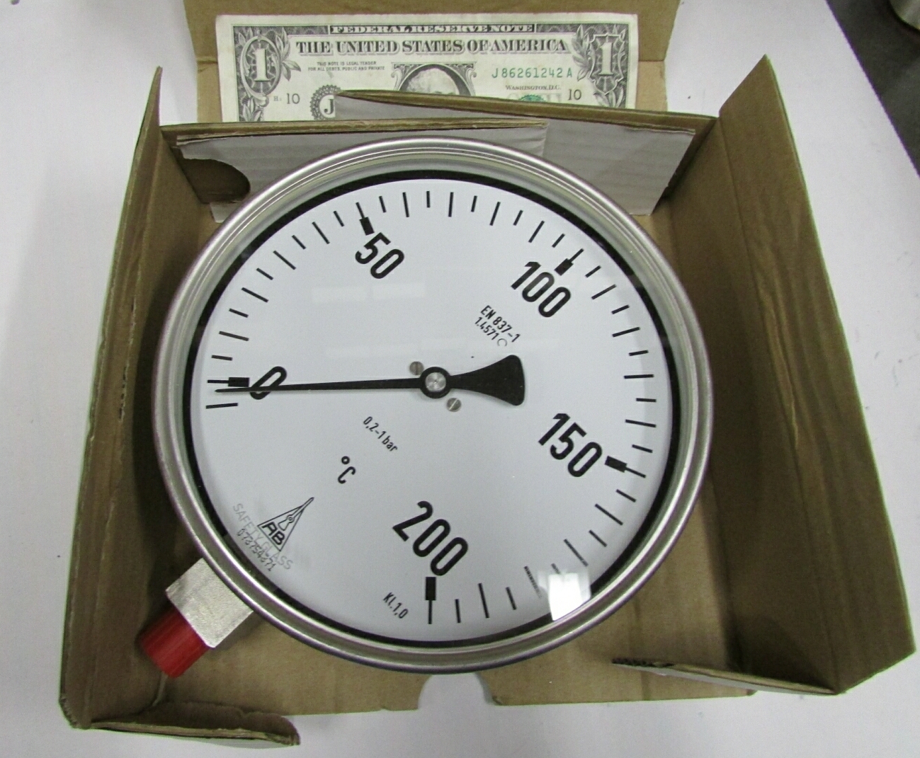 Armaturenbau 6" Stainless Steel Pressure Gauges 0-200 Millibars? 1/4" RCh 160-3