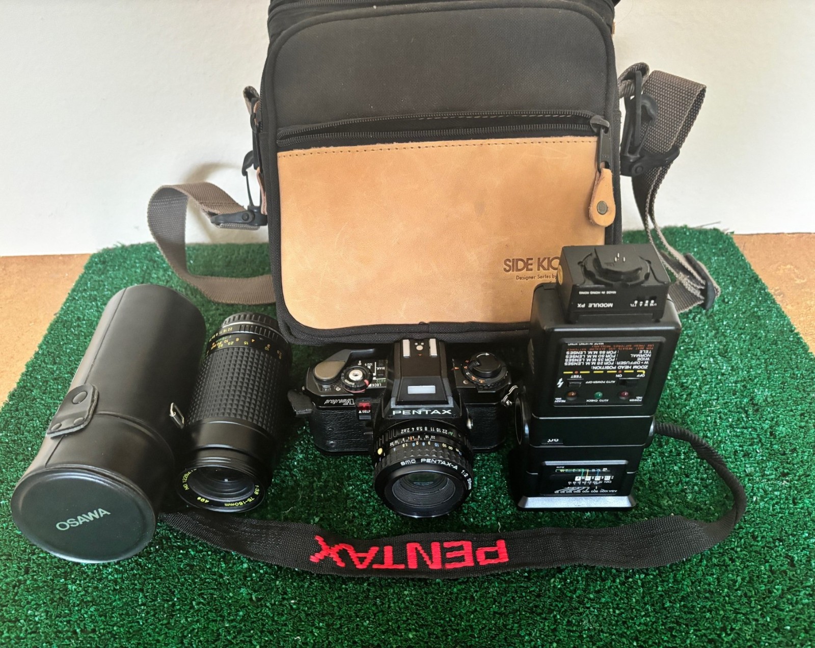 PENTAX PROGRAM A OSAWA LENS ZYKKOR OMNI FLASH CARLOS SIDEKICK BAG BUNDLE