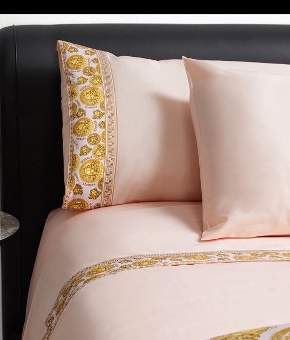 Versace Medusa Amplified 4-piece FULL Bed Set Sheet Set Pink/Gold NIB $900