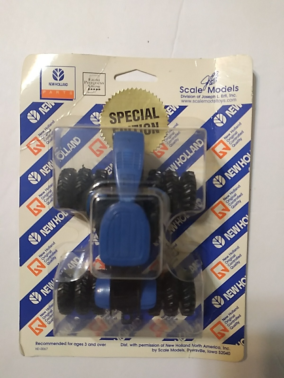 Scale Models 1/64 New Holland TJ375 4WD Triples Special Edition Tractor